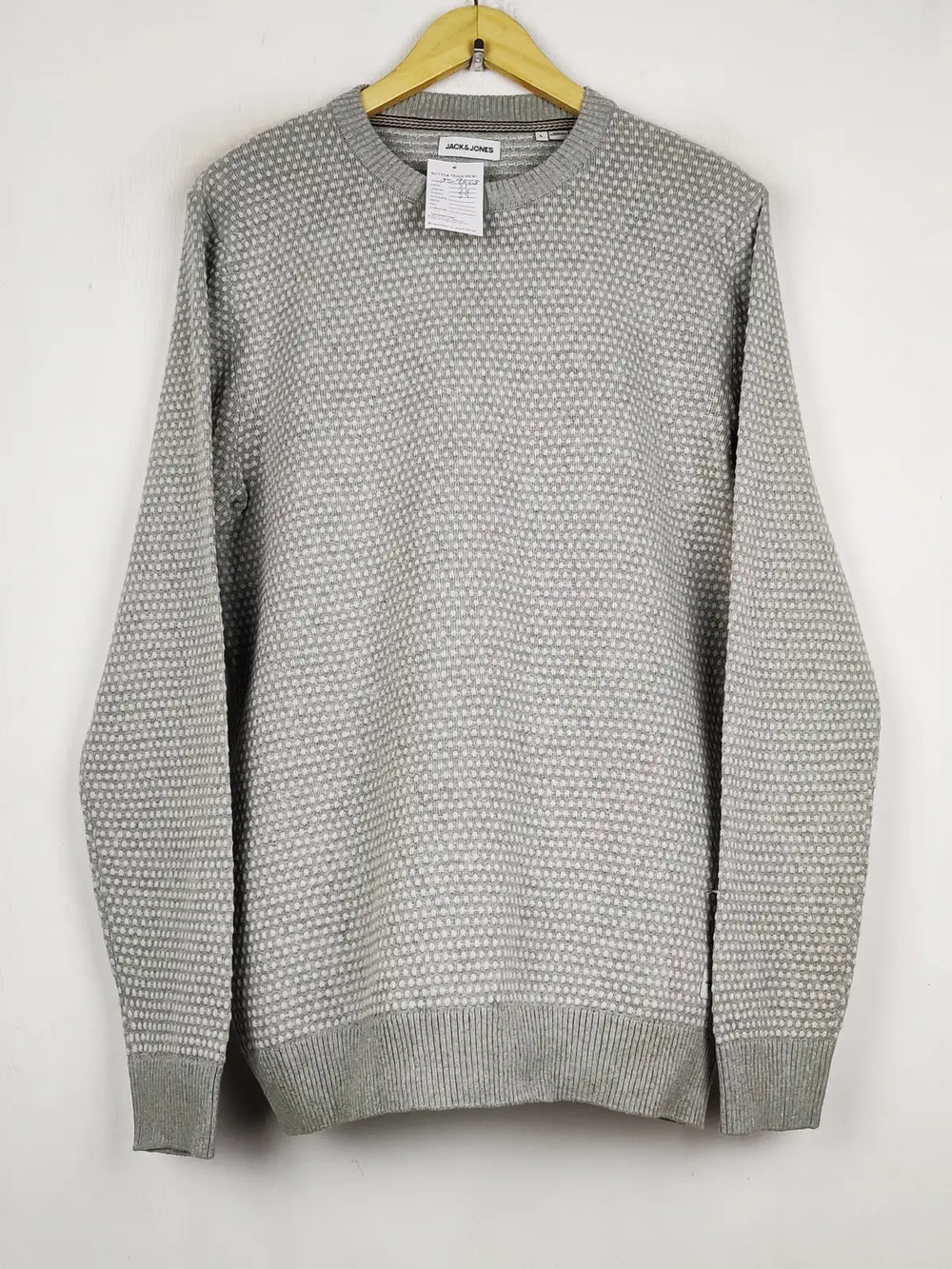 Buy online pre-used pre-loved 100% authentic & Original branded Jack & Jones (JS-9568) available in Pakistan. Top international brands avilable.