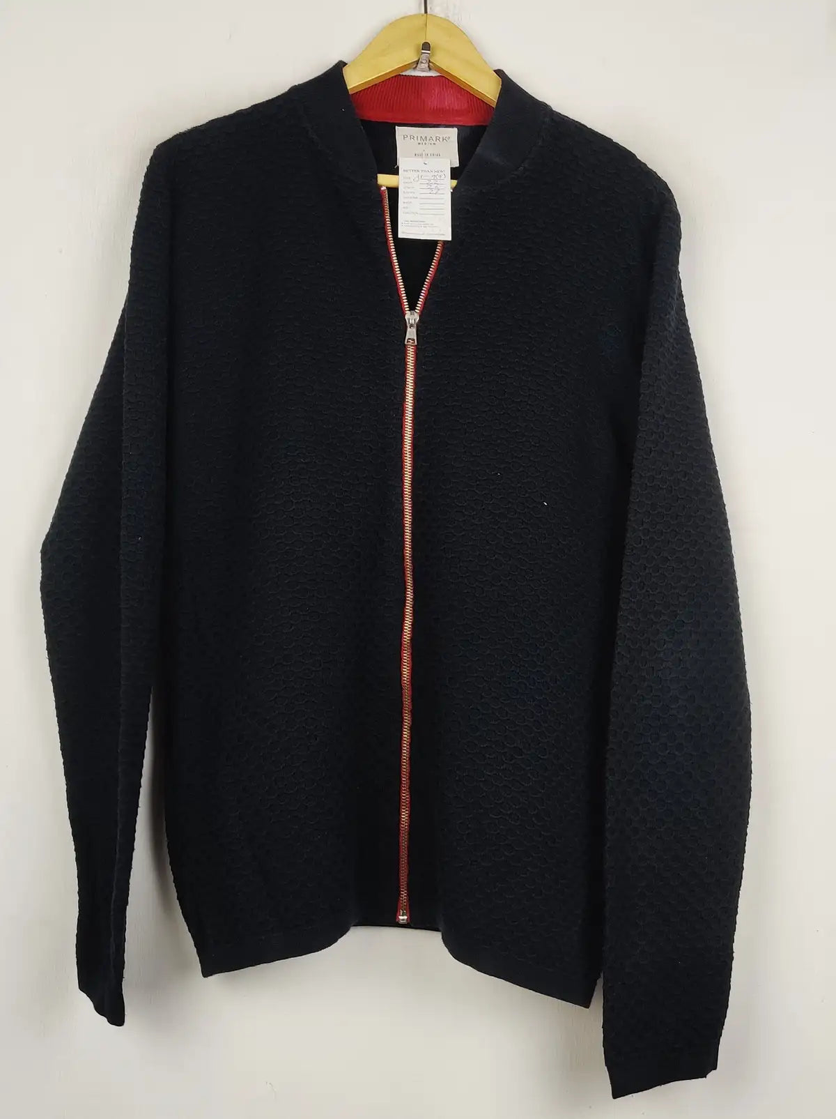 Buy online pre-used pre-loved 100% authentic & Original branded Primark (JS-9593) available in Pakistan. Top international brands avilable.