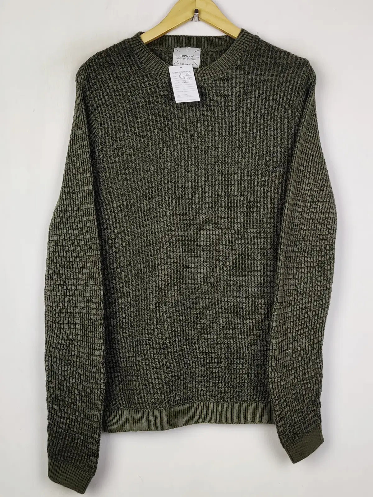 Buy online pre-used pre-loved 100% authentic & Original branded Topman (JS-9601) available in Pakistan. Top international brands avilable.