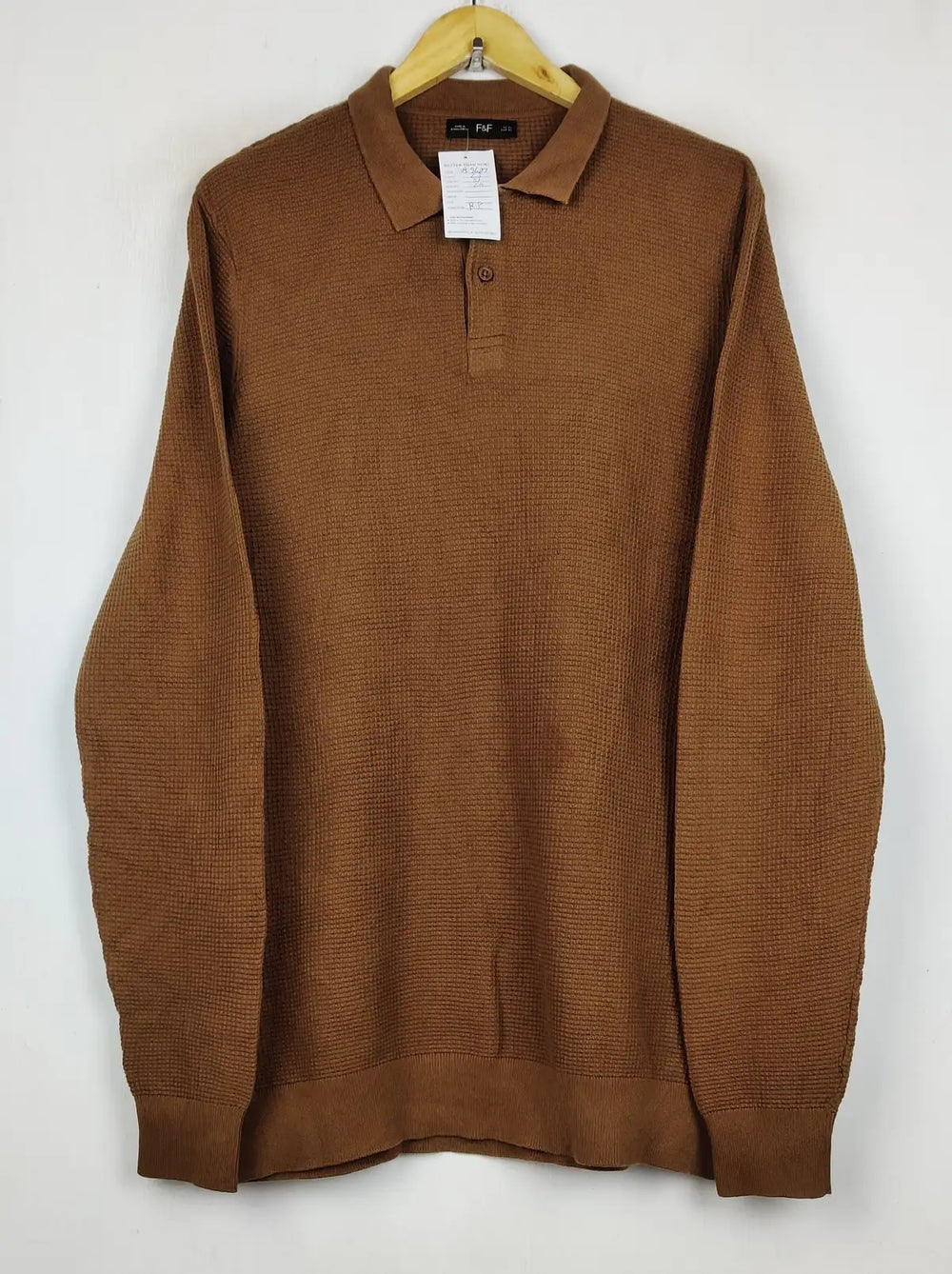 Buy online pre-used pre-loved 100% authentic & Original branded F&F (JS-9627) available in Pakistan. Top international brands avilable.