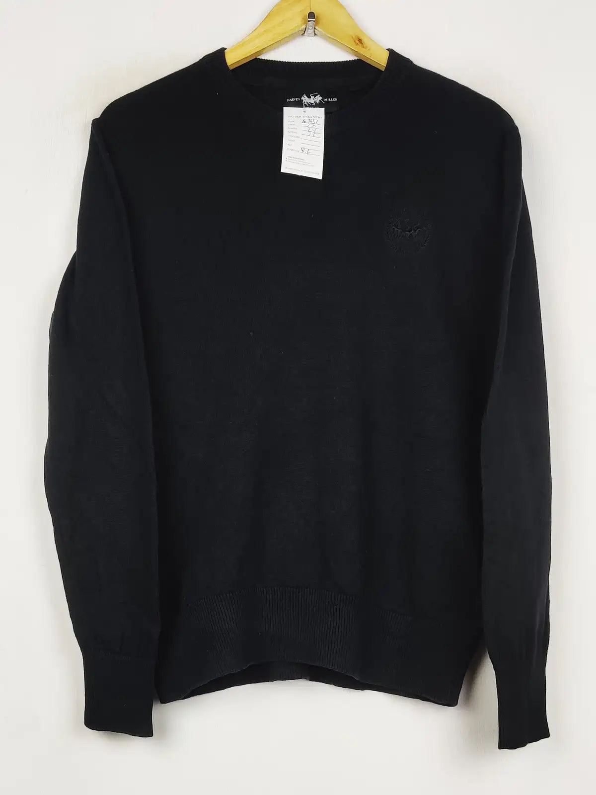 Buy online pre-used pre-loved 100% authentic & Original branded Harvey Miller (JS-9633) available in Pakistan. Top international brands avilable.