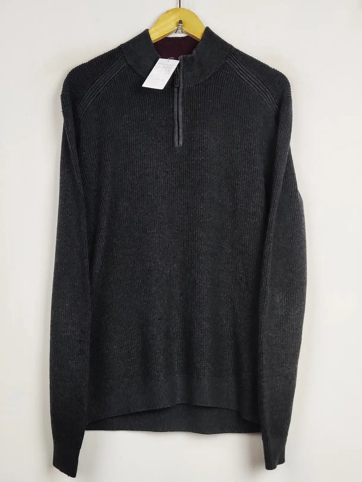Buy online pre-used pre-loved 100% authentic & Original branded T.E.D. B.A.K.E.R (JS-9666) available in Pakistan. Top international brands avilable.