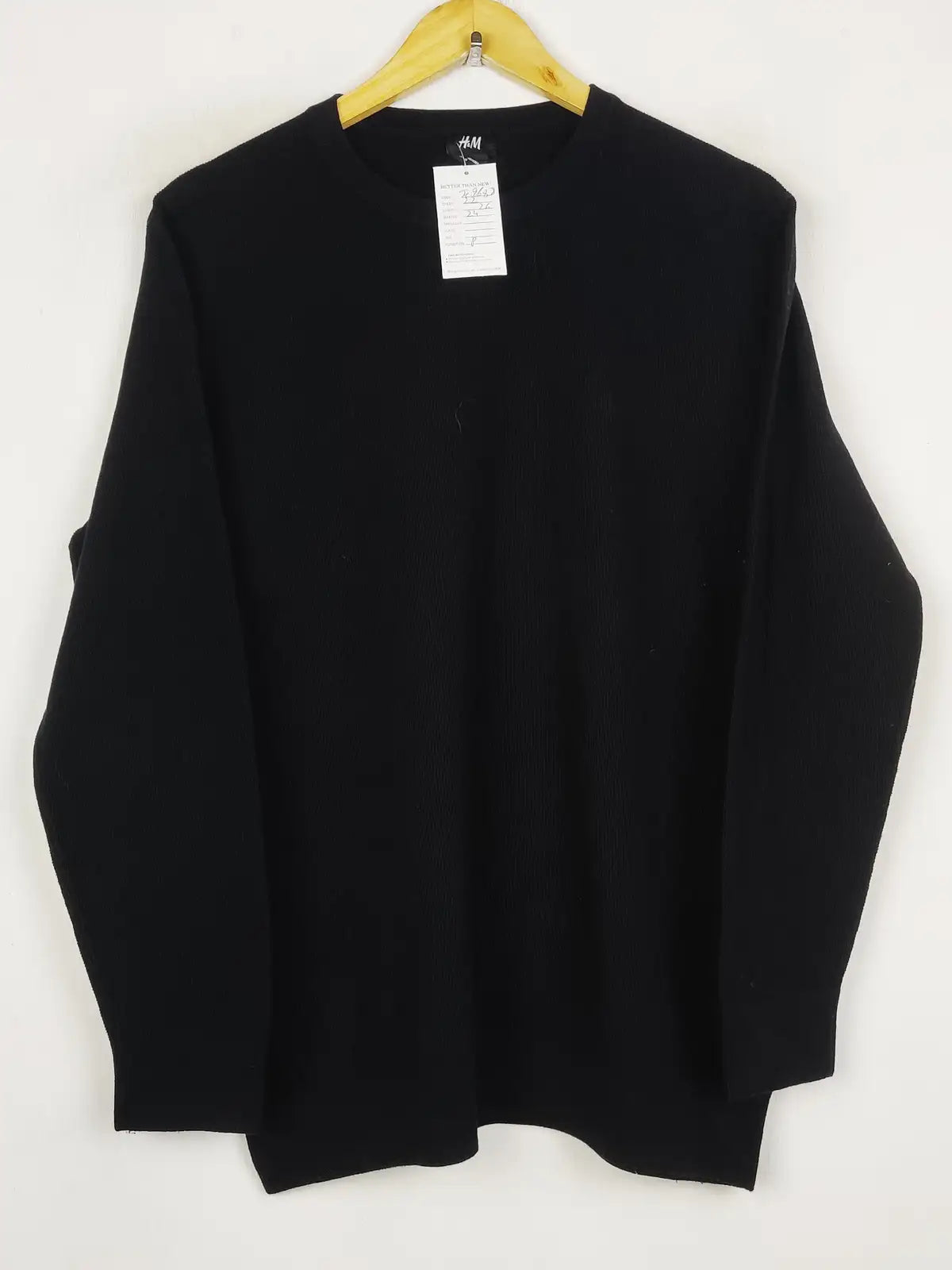 Buy online pre-used pre-loved 100% authentic & Original branded H&M (JS-9688) available in Pakistan. Top international brands avilable.