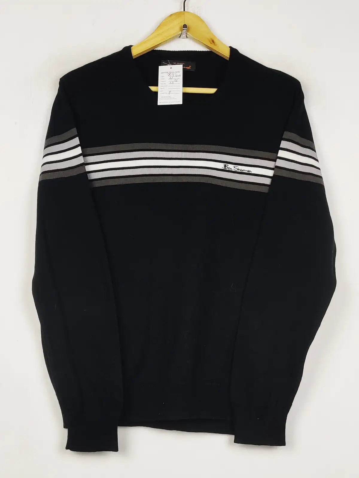 Buy online pre-used pre-loved 100% authentic & Original branded Ben Sherman (JS-9700) available in Pakistan. Top international brands avilable.