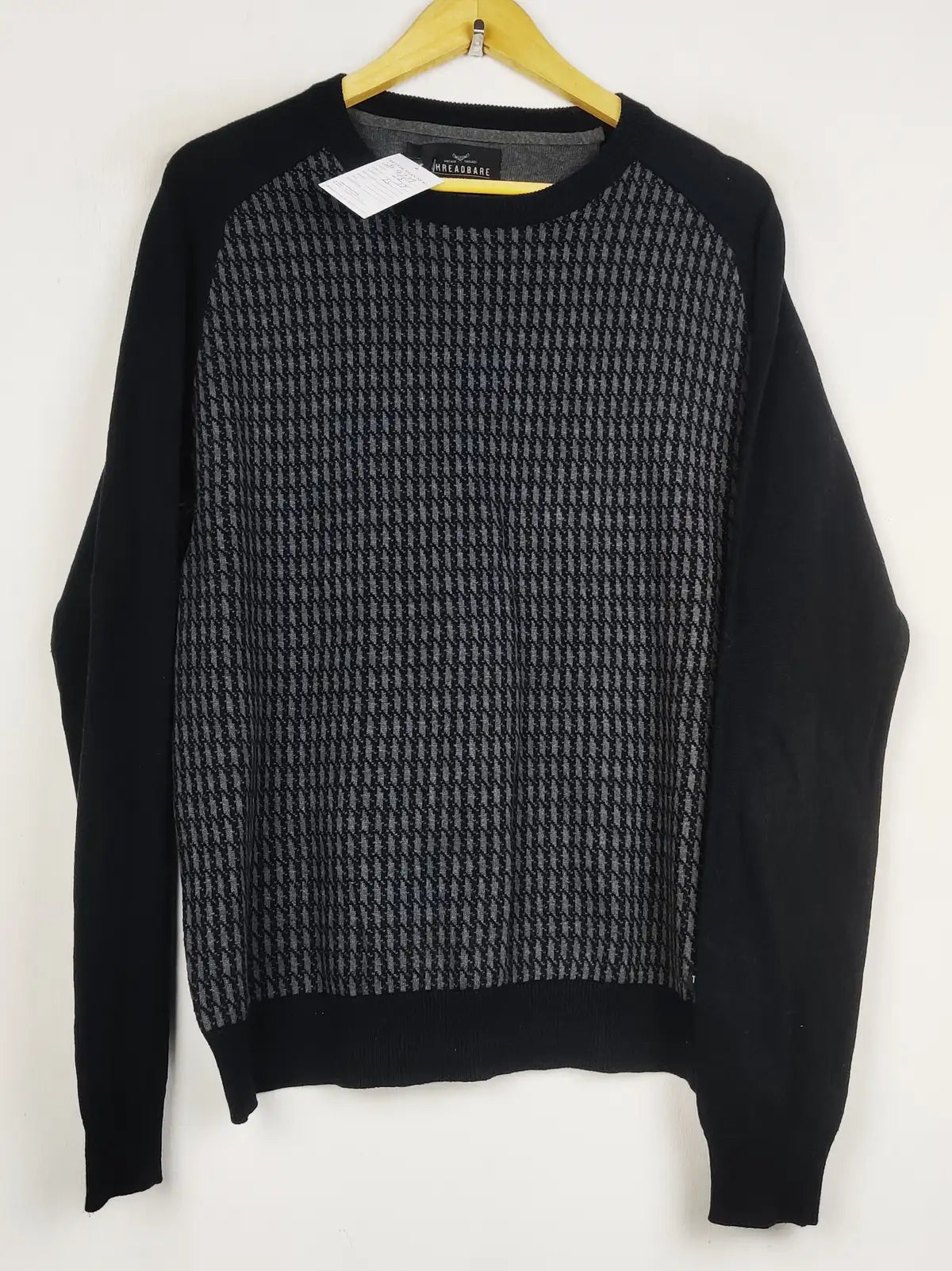 Buy online pre-used pre-loved 100% authentic & Original branded Threadbare (JS-9779) available in Pakistan. Top international brands avilable.