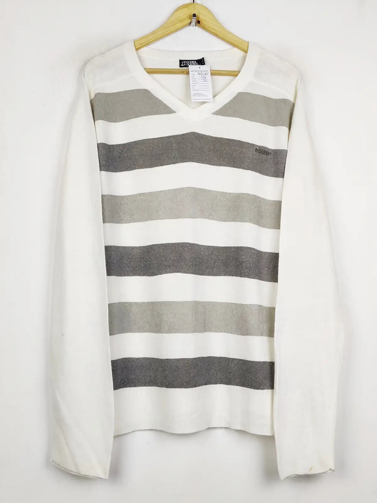 Buy online pre-used pre-loved 100% authentic & Original branded Done Dusted (JS-9787) available in Pakistan. Top international brands avilable.