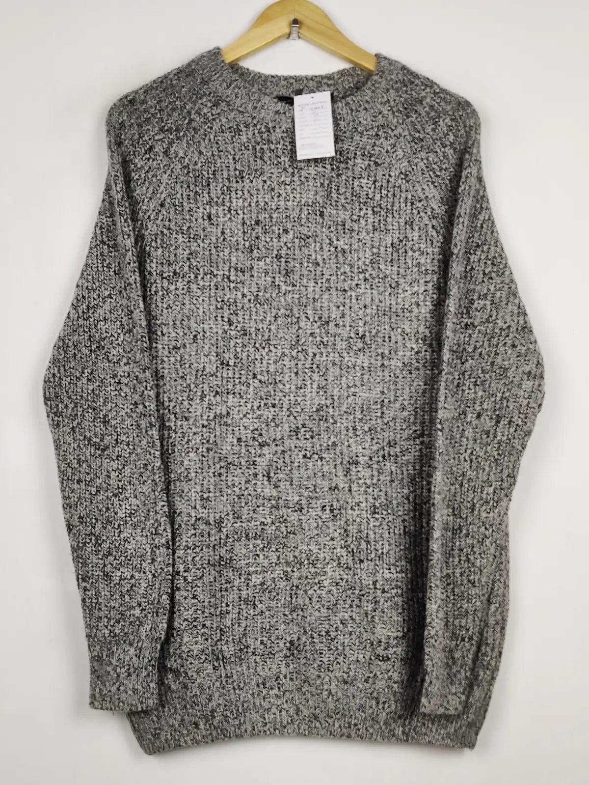 Buy online pre-used pre-loved 100% authentic & Original branded 157 Collection (JS-9809) available in Pakistan. Top international brands avilable.