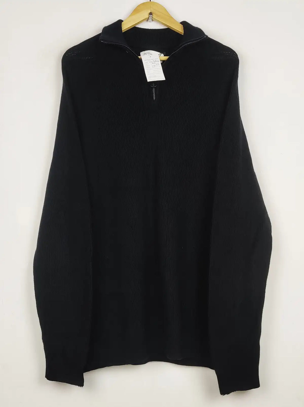 Buy online pre-used pre-loved 100% authentic & Original branded Tom Tailor (JS-9816) available in Pakistan. Top international brands avilable.