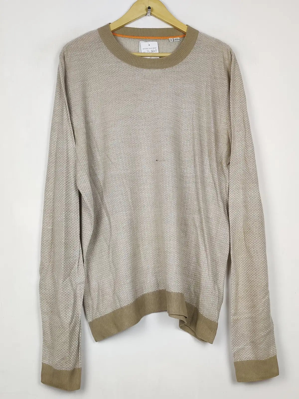 Buy online pre-used pre-loved 100% authentic & Original branded Jack & Jones (JS-9849) available in Pakistan. Top international brands avilable.
