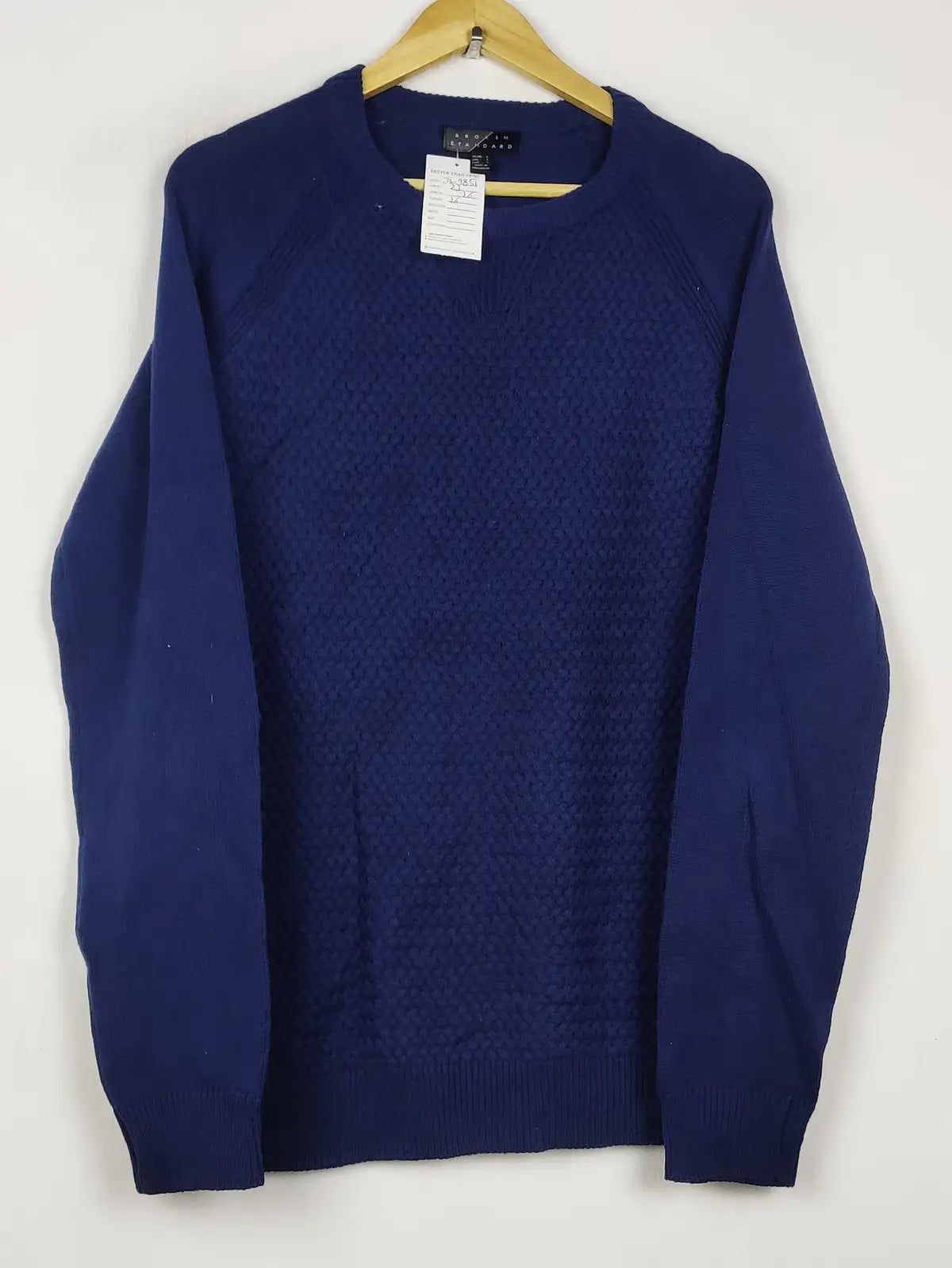 Buy online pre-used pre-loved 100% authentic & Original branded Broken Standard (JS-9851) available in Pakistan. Top international brands avilable.