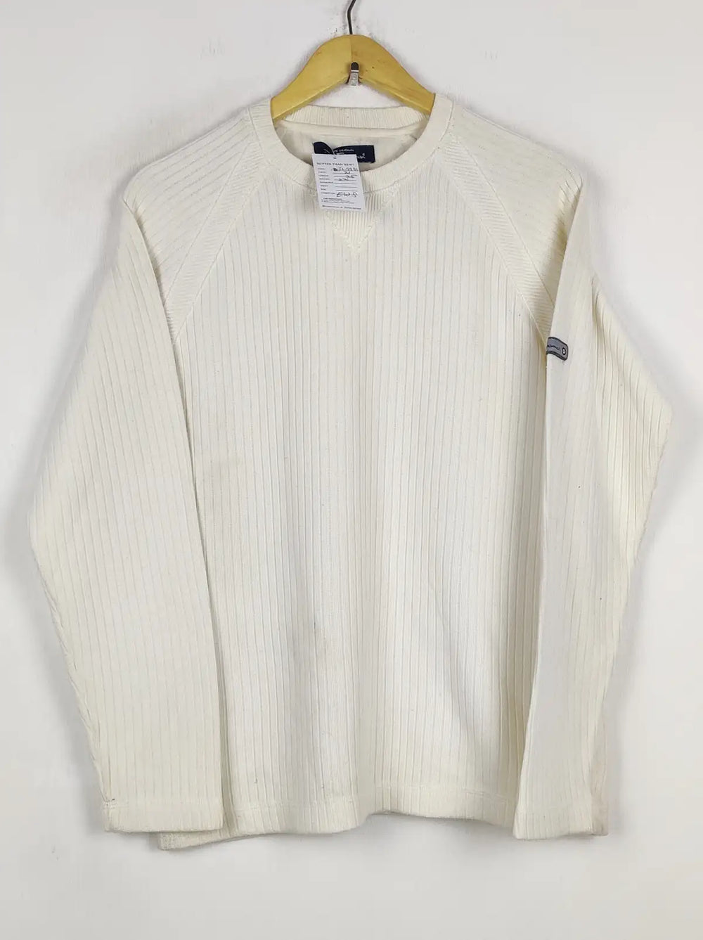 Buy online pre-used pre-loved 100% authentic & Original branded Ben Sherman (JS-9936) available in Pakistan. Top international brands avilable.