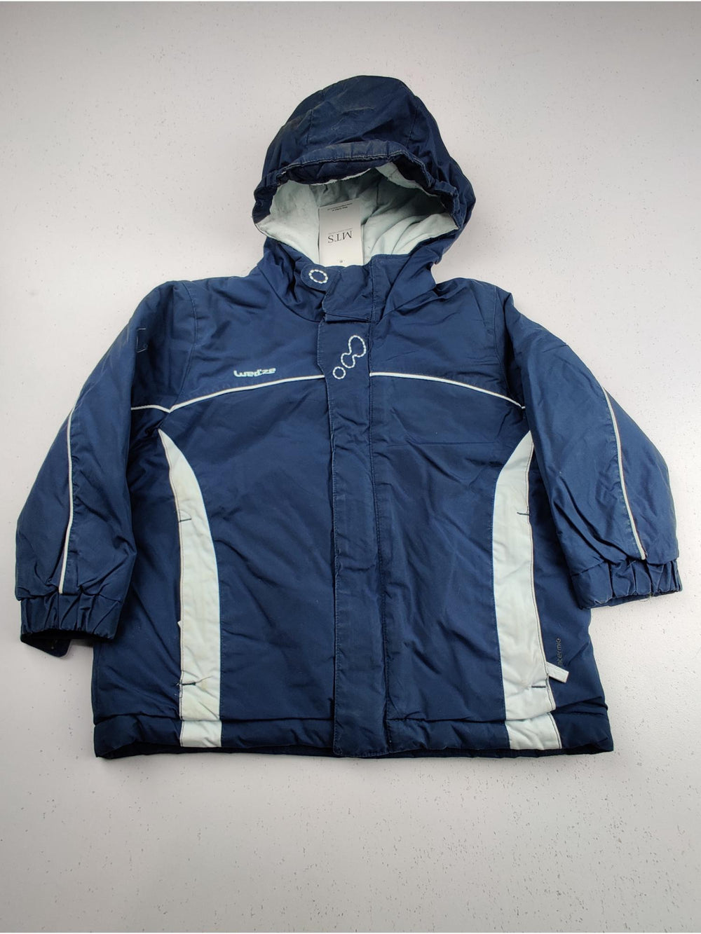 Buy online pre-used pre-loved 100% authentic & Original branded Wedze (KJB-136) available in Pakistan. Top international brands avilable.