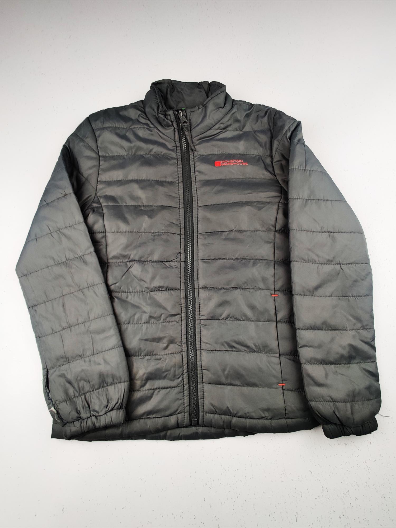 Buy online pre-used pre-loved 100% authentic & Original branded Mountain Warehouse (KJB-212) available in Pakistan. Top international brands avilable.