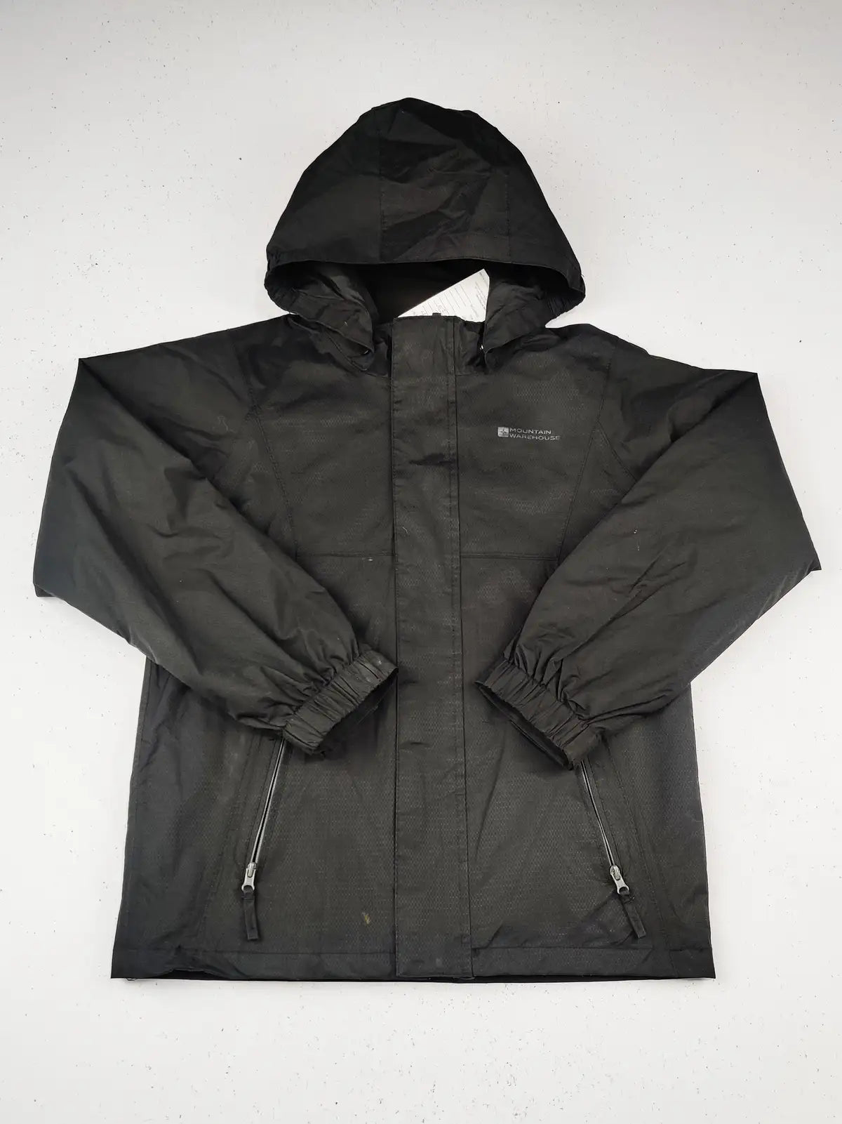 Buy online pre-used pre-loved 100% authentic & Original branded Mountain Warehouse (KJB-294) available in Pakistan. Top international brands avilable.