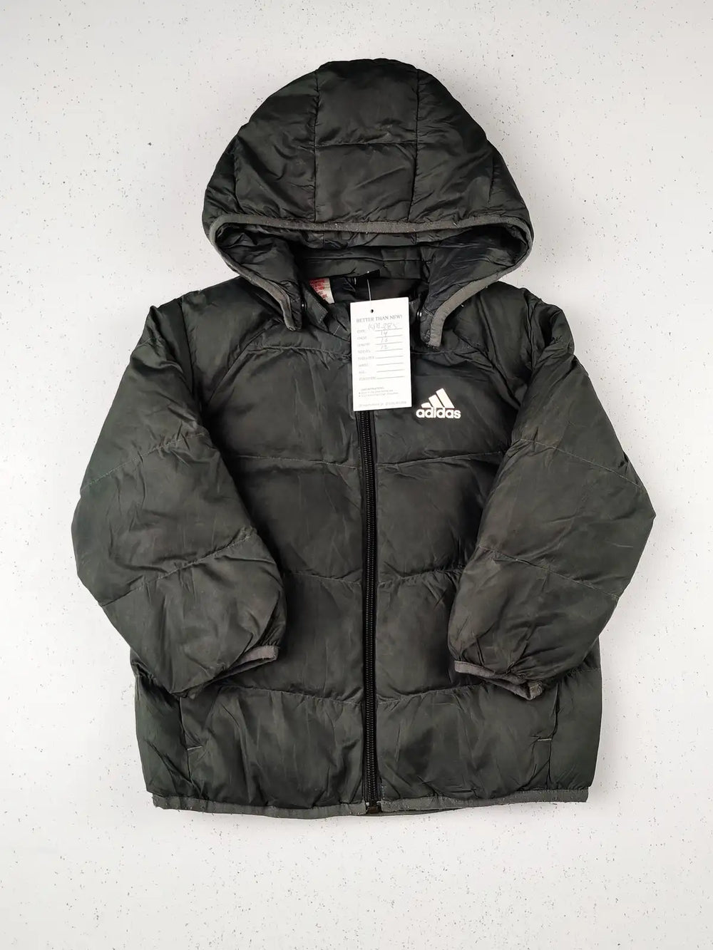 Buy online pre-used pre-loved 100% authentic & Original branded Adidas (KJB-385) available in Pakistan. Top international brands avilable.