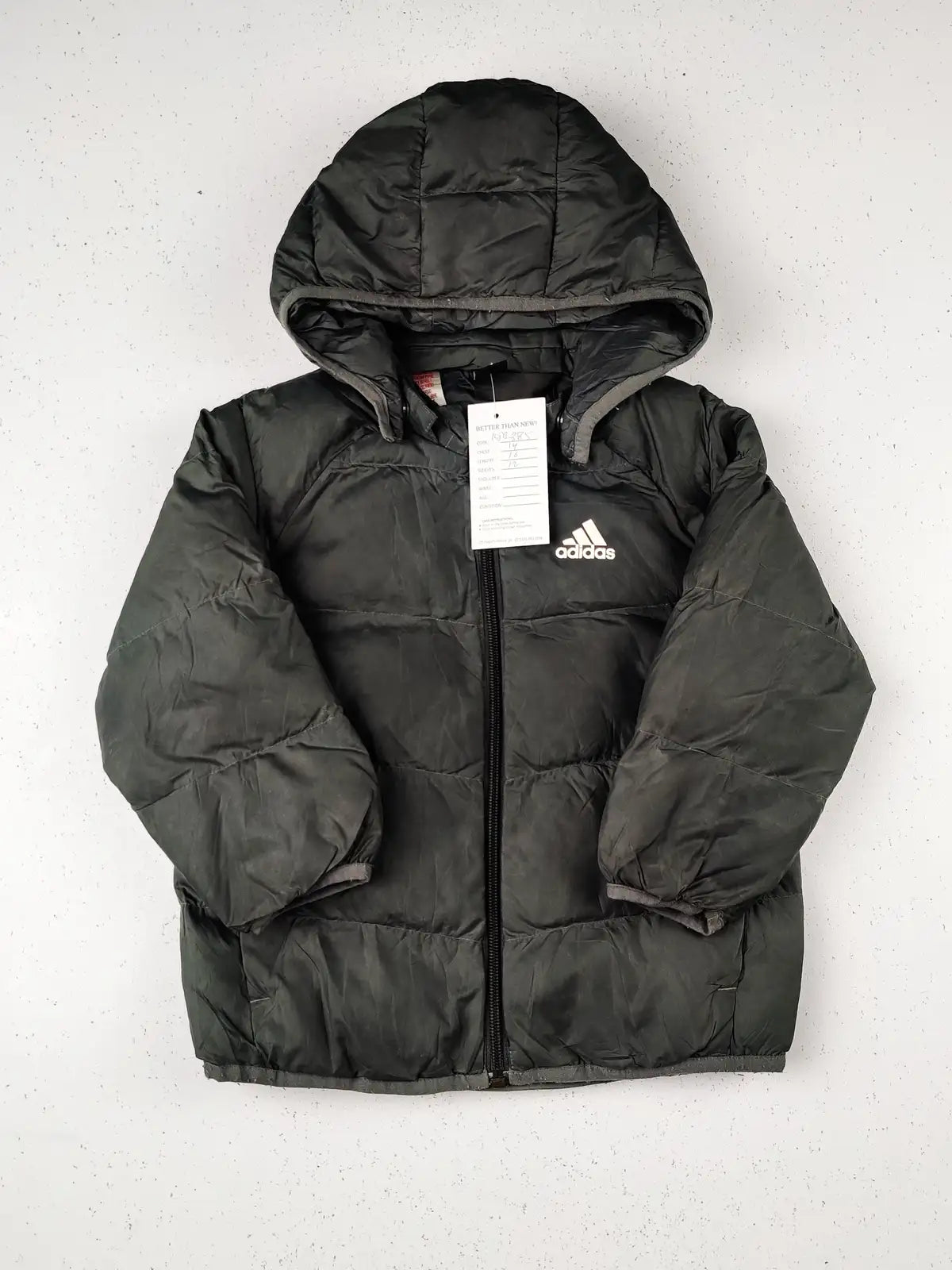 Buy online pre-used pre-loved 100% authentic & Original branded Adidas (KJB-385) available in Pakistan. Top international brands avilable.