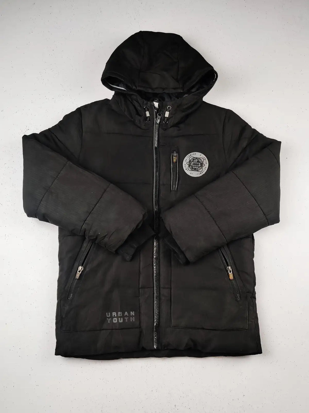 Buy online pre-used pre-loved 100% authentic & Original branded F&F (KJB-398) available in Pakistan. Top international brands avilable.