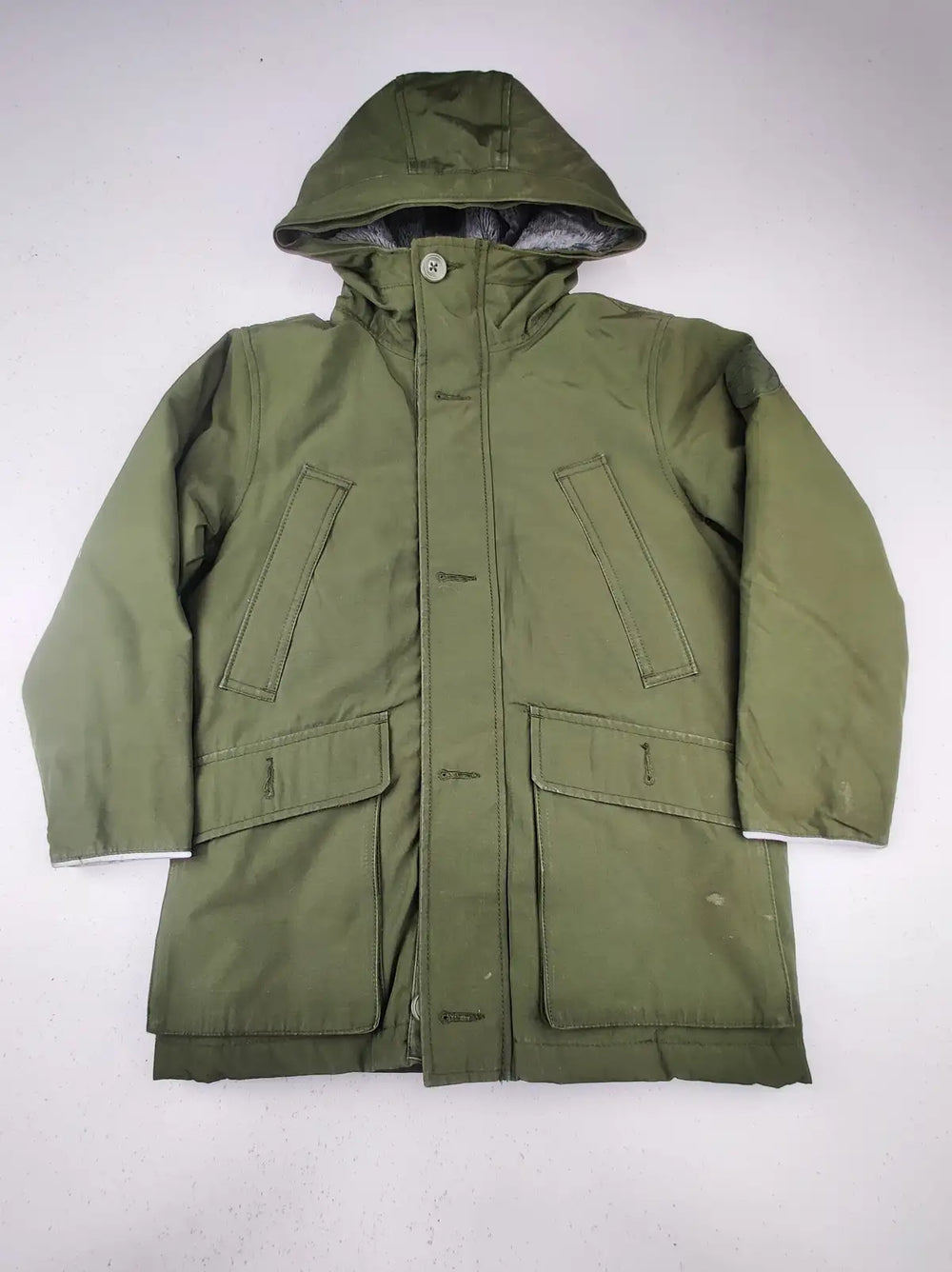 Buy online pre-used pre-loved 100% authentic & Original branded Gap (KJB-410) available in Pakistan. Top international brands avilable.