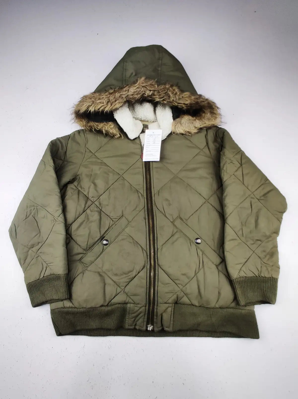 Buy online pre-used pre-loved 100% authentic & Original branded Gap (KJB-413) available in Pakistan. Top international brands avilable.