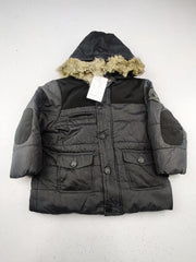 Buy online pre-used pre-loved 100% authentic & Original branded Mayoral (KJB-430) available in Pakistan. Top international brands avilable.