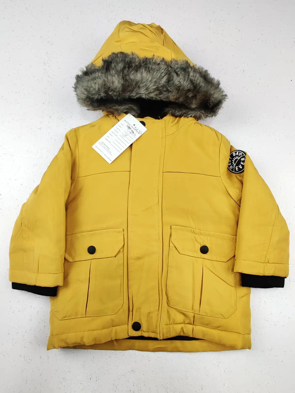 Buy online pre-used pre-loved 100% authentic & Original branded Fred & Flo (KJB-454) available in Pakistan. Top international brands avilable.