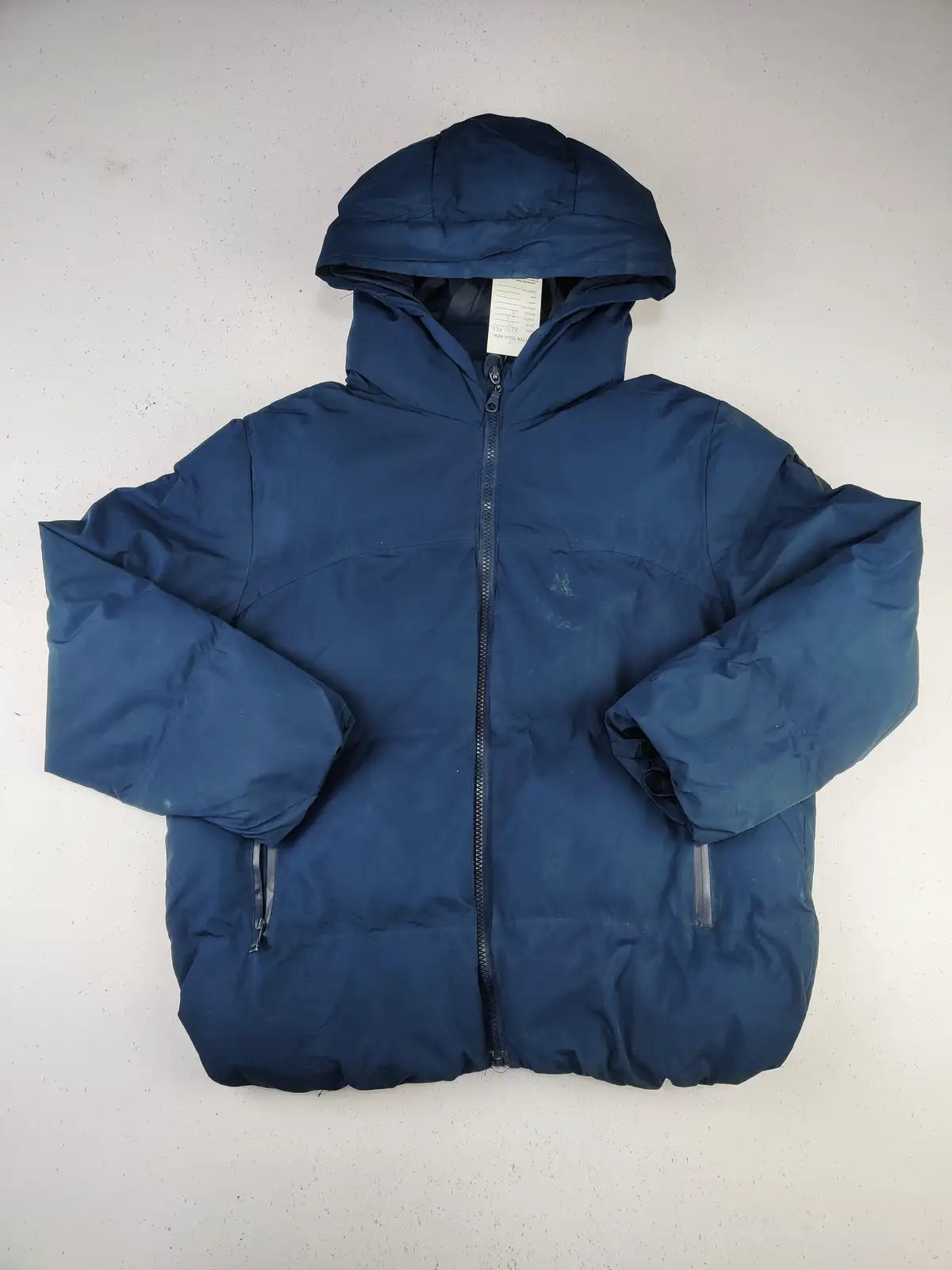 Buy online pre-used pre-loved 100% authentic & Original branded Zara (KJB-482) available in Pakistan. Top international brands avilable.