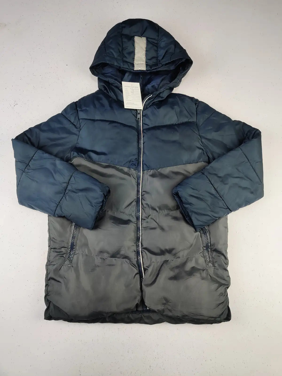 Buy online pre-used pre-loved 100% authentic & Original branded Lily & Den (KJB-524) available in Pakistan. Top international brands avilable.