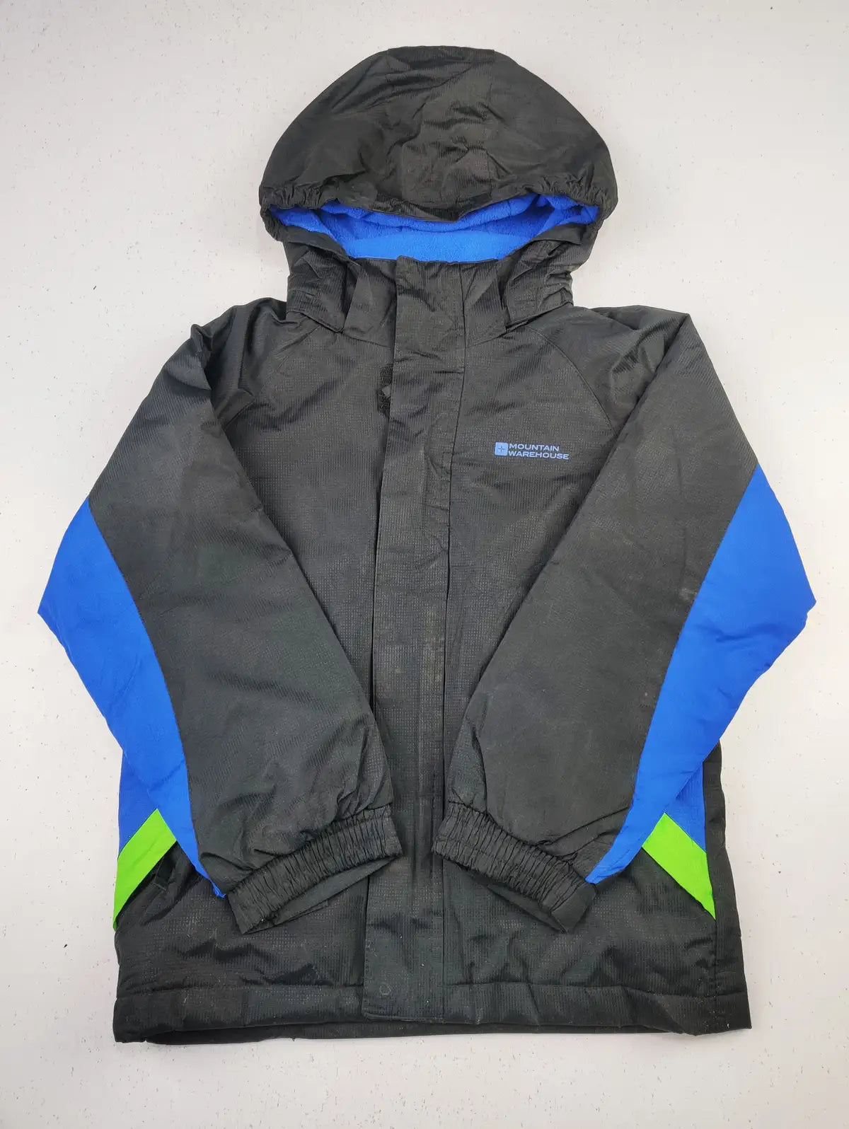 Buy online pre-used pre-loved 100% authentic & Original branded Warehouse (KJB-670) available in Pakistan. Top international brands avilable.