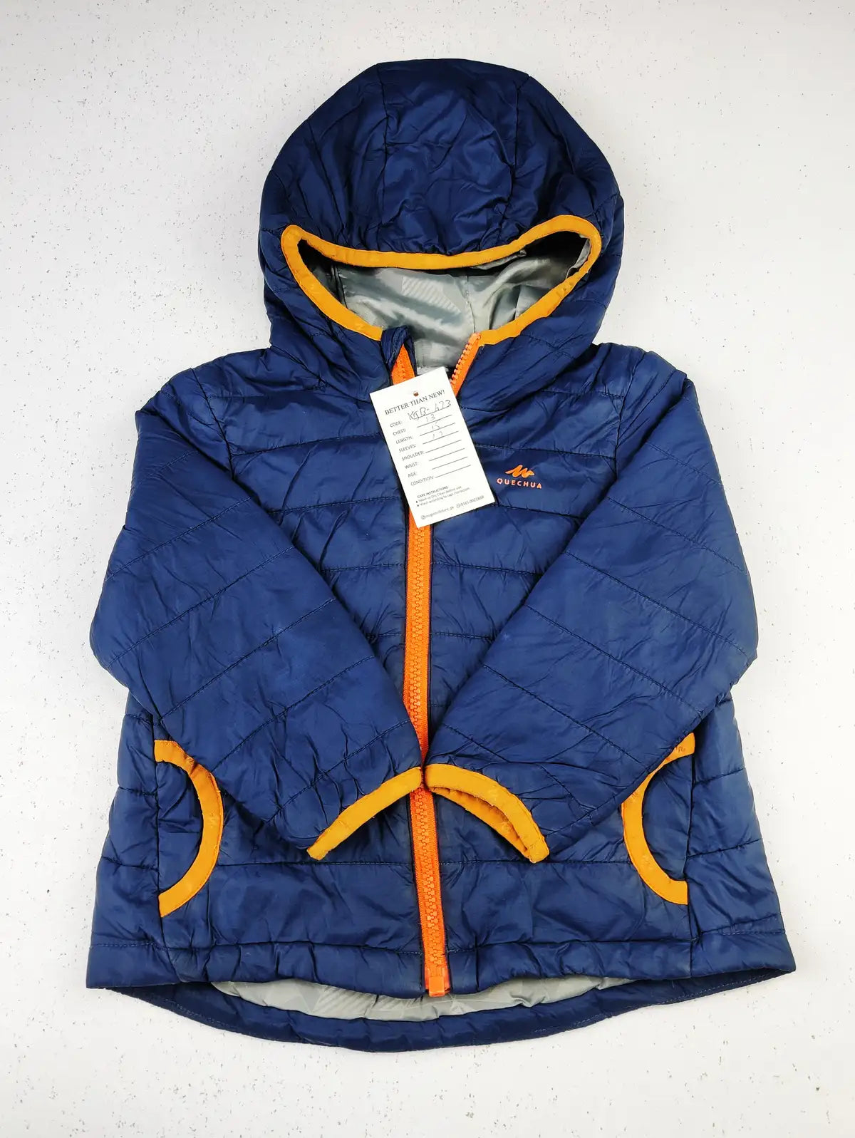 Buy online pre-used pre-loved 100% authentic & Original branded Decathlon (KJB-673) available in Pakistan. Top international brands avilable.