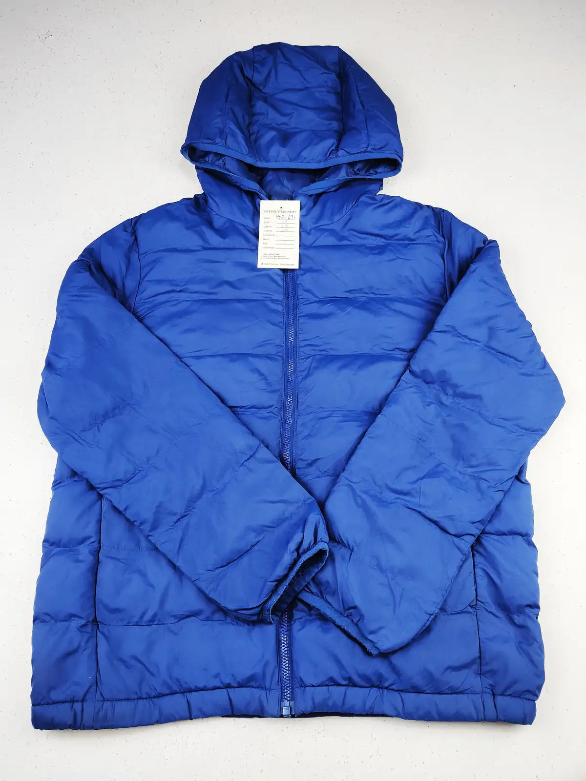 Buy online pre-used pre-loved 100% authentic & Original branded Uniqlo (KJB-690) available in Pakistan. Top international brands avilable.