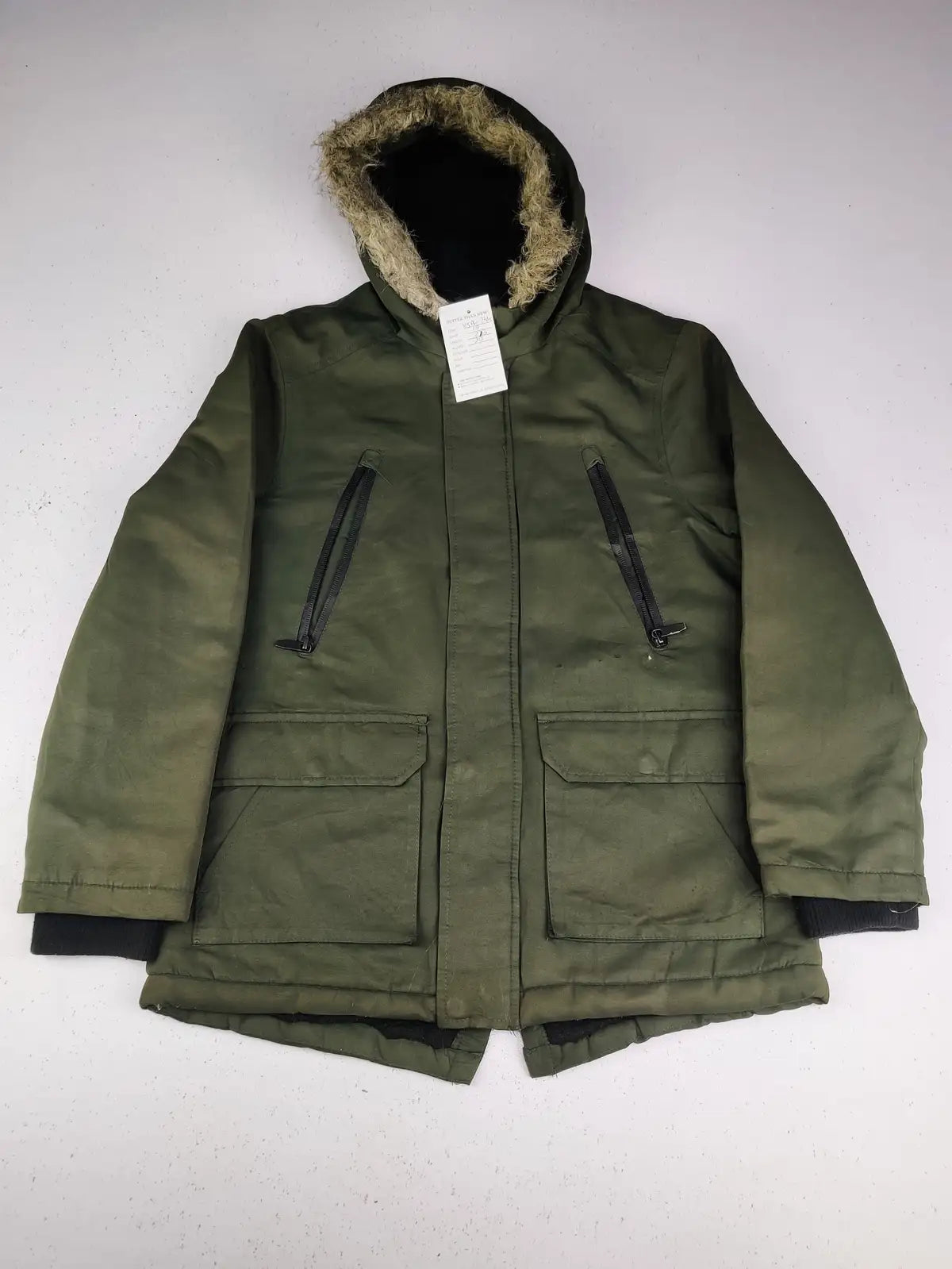 Buy online pre-used pre-loved 100% authentic & Original branded Primark (KJB-744) available in Pakistan. Top international brands avilable.