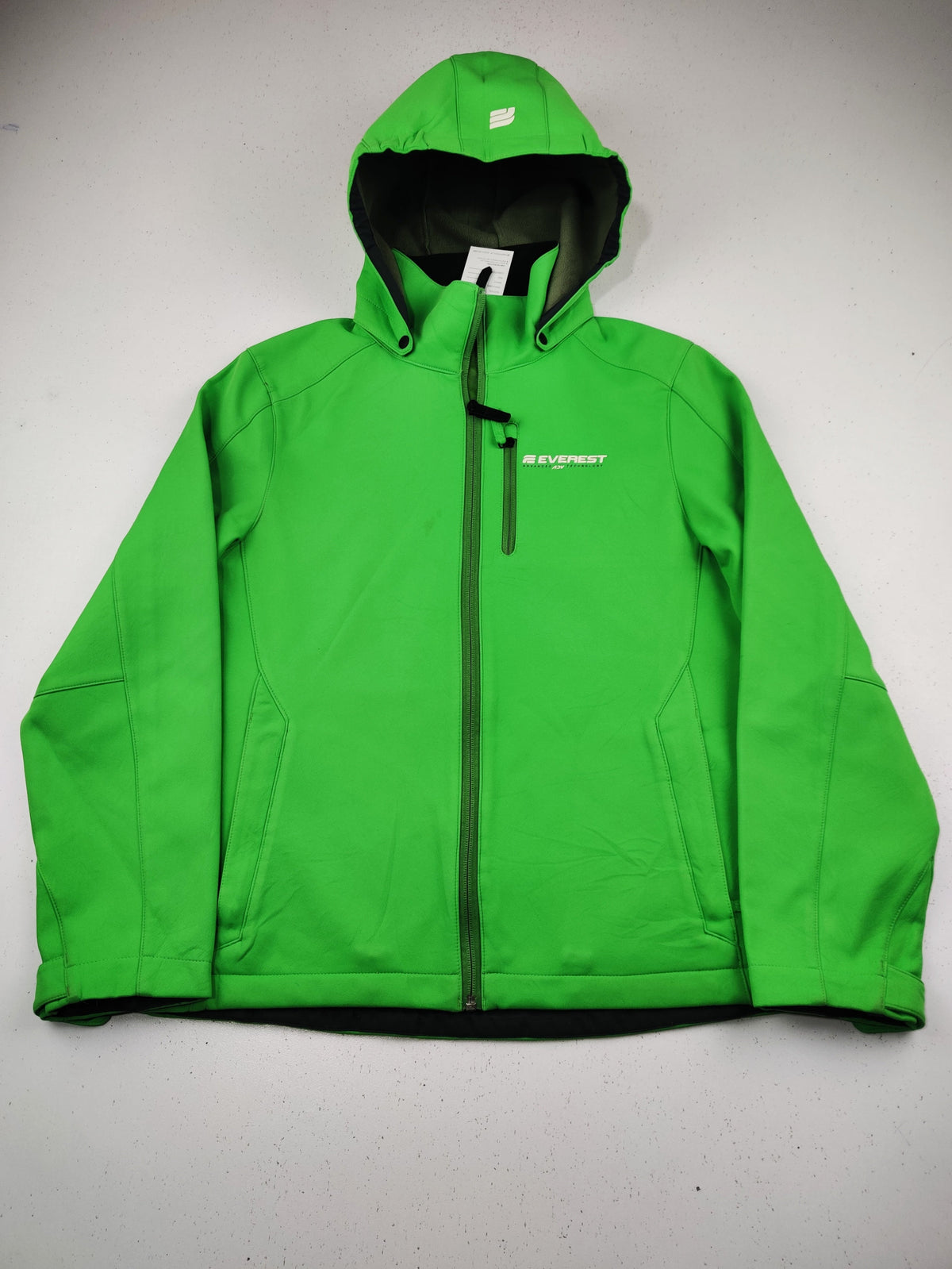 Buy online pre-used pre-loved 100% authentic & Original branded Everest (KJB-7511) available in Pakistan. Top international brands avilable.