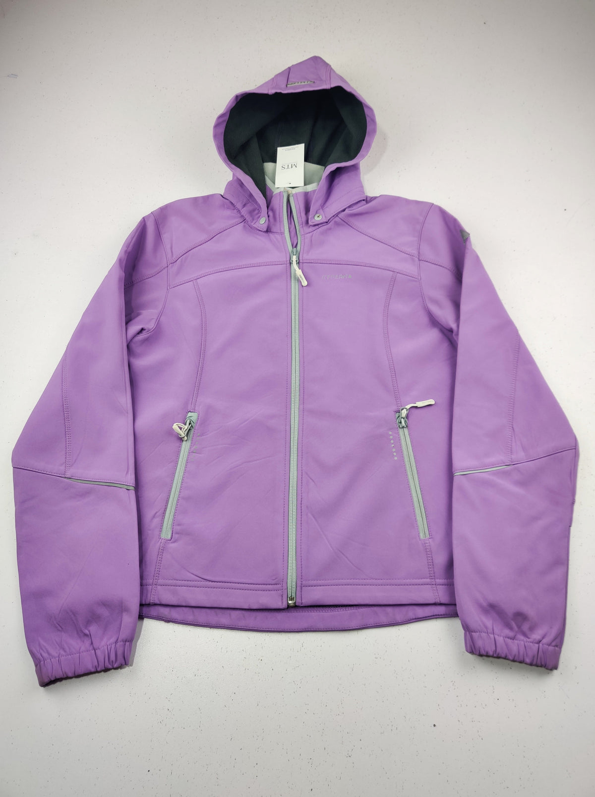 Buy online pre-used pre-loved 100% authentic & Original branded Iceferk (KJB-7513) available in Pakistan. Top international brands avilable.