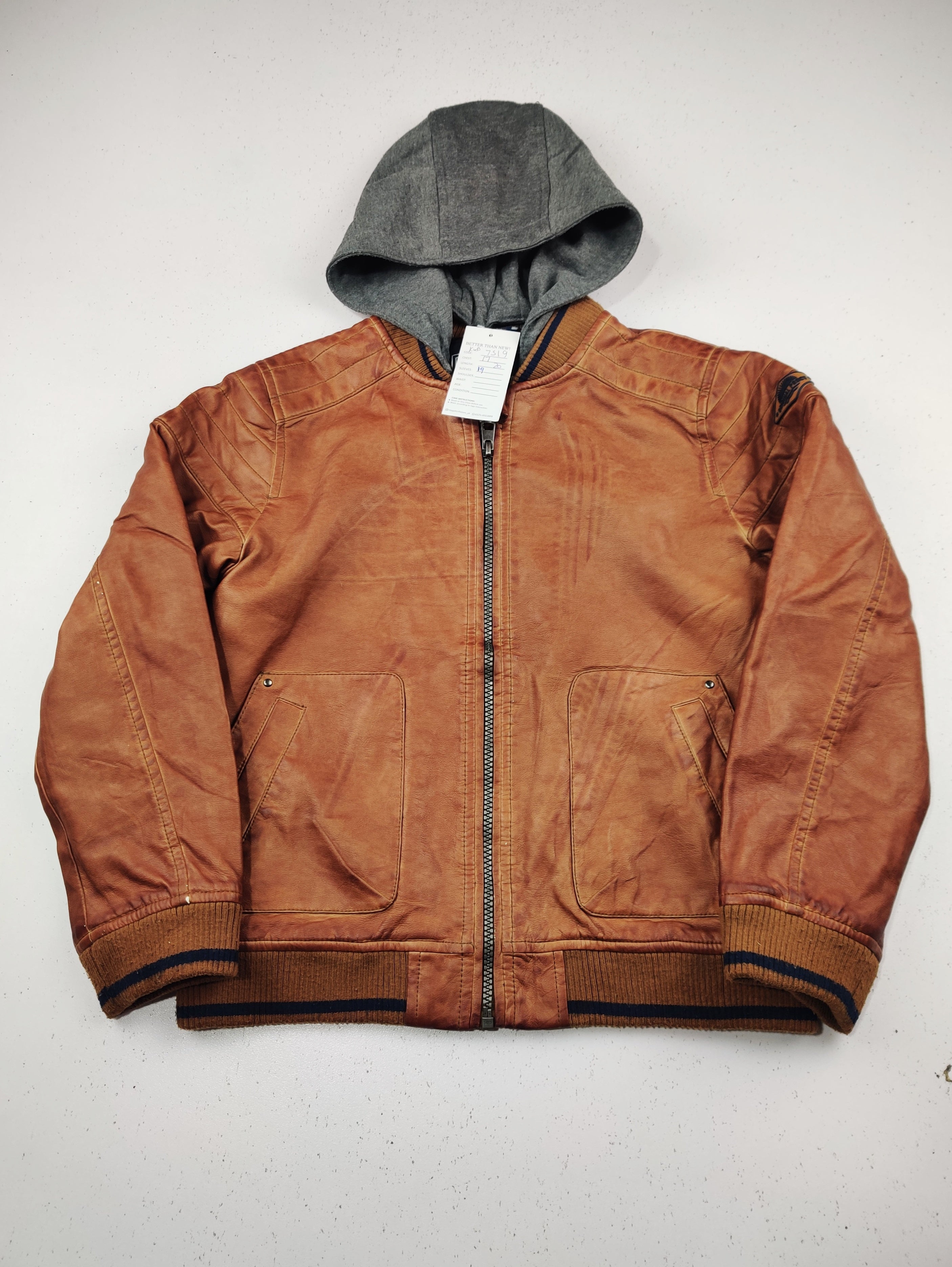 Buy online pre-used pre-loved 100% authentic & Original branded C&A (KJB-7519) available in Pakistan. Top international brands avilable.