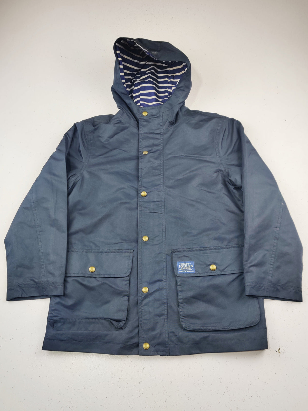 Buy online pre-used pre-loved 100% authentic & Original branded Joules (KJB-7523) available in Pakistan. Top international brands avilable.