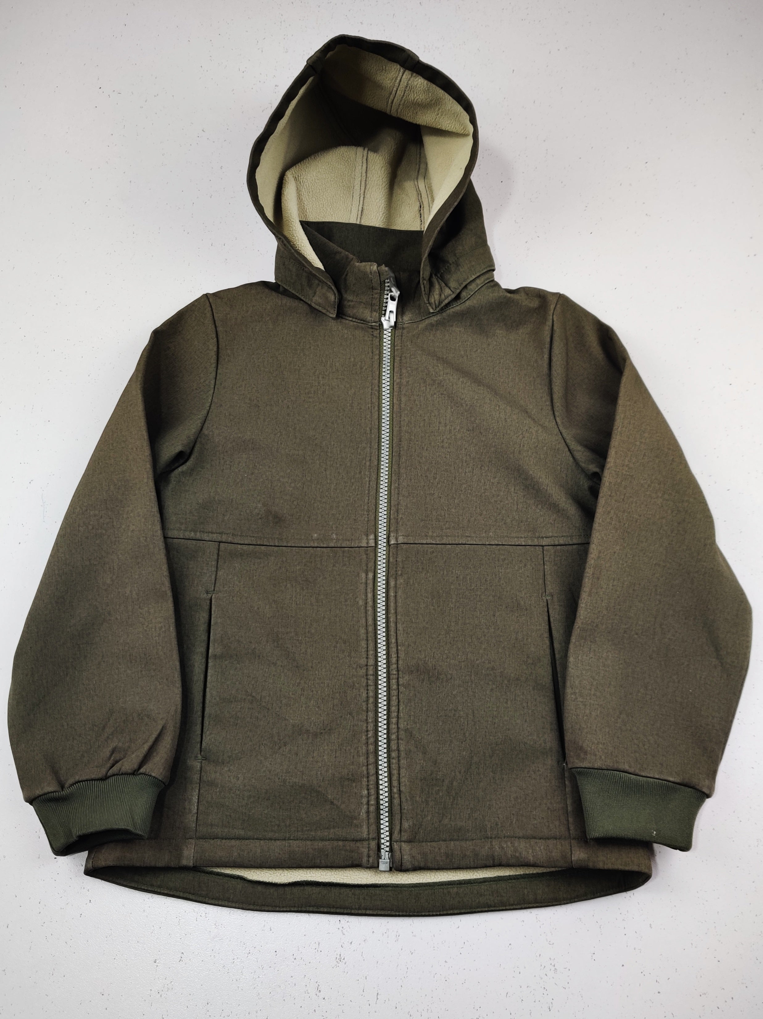 Buy online pre-used pre-loved 100% authentic & Original branded Masam Fin (KJB-7532) available in Pakistan. Top international brands avilable.