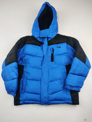 Buy online pre-used pre-loved 100% authentic & Original branded Cb Sports (KJB-7557) available in Pakistan. Top international brands avilable.