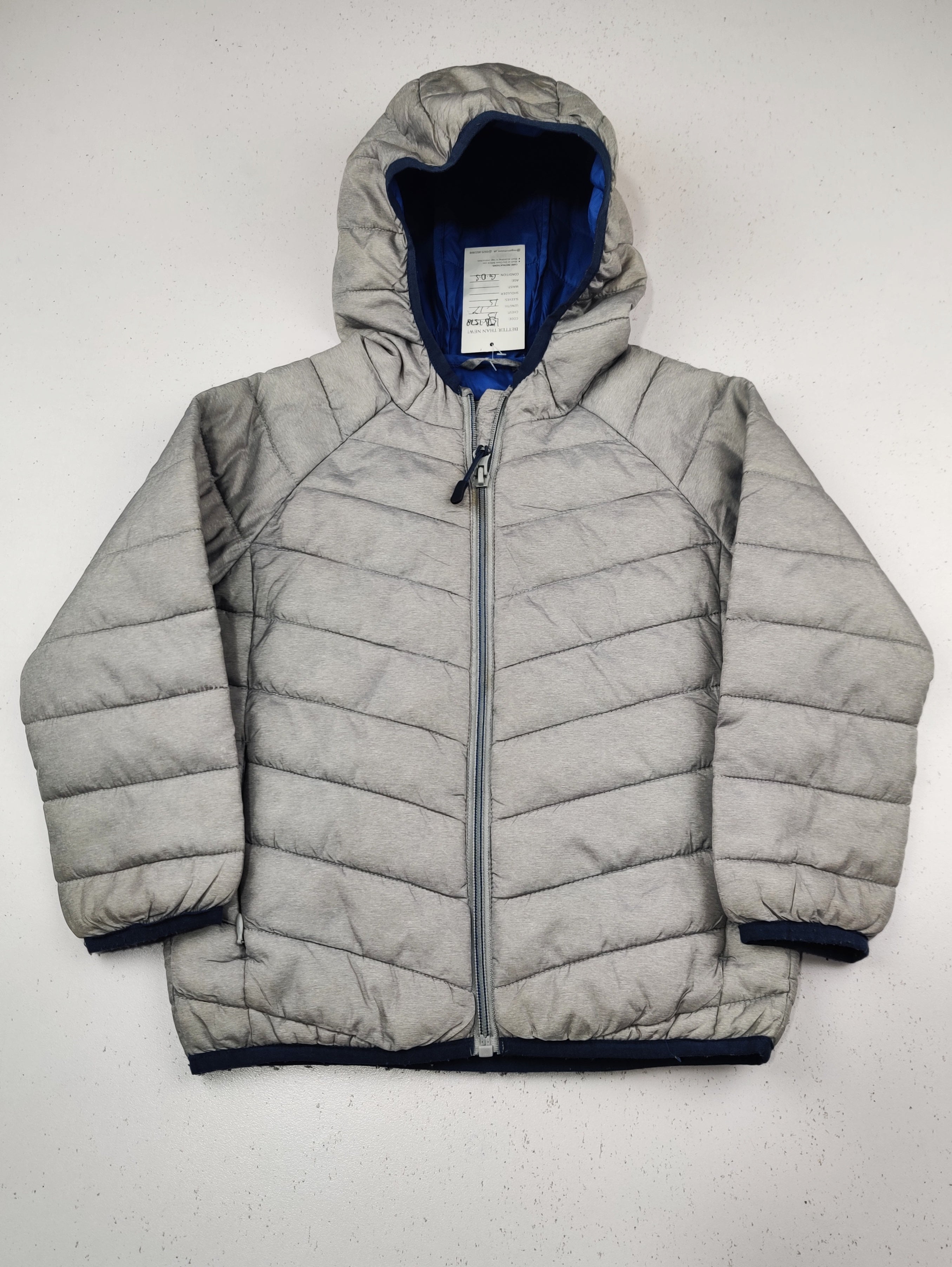 Buy online pre-used pre-loved 100% authentic & Original branded Marks & Spencer (KJB-7578) available in Pakistan. Top international brands avilable.