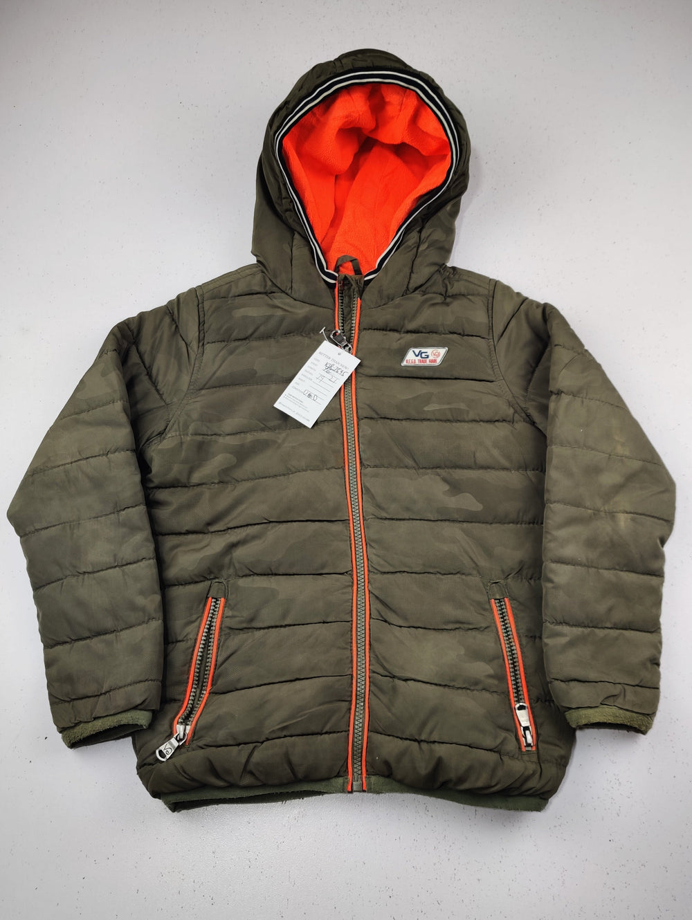 Buy online pre-used pre-loved 100% authentic & Original branded Vingino (KJB-7595) available in Pakistan. Top international brands avilable.