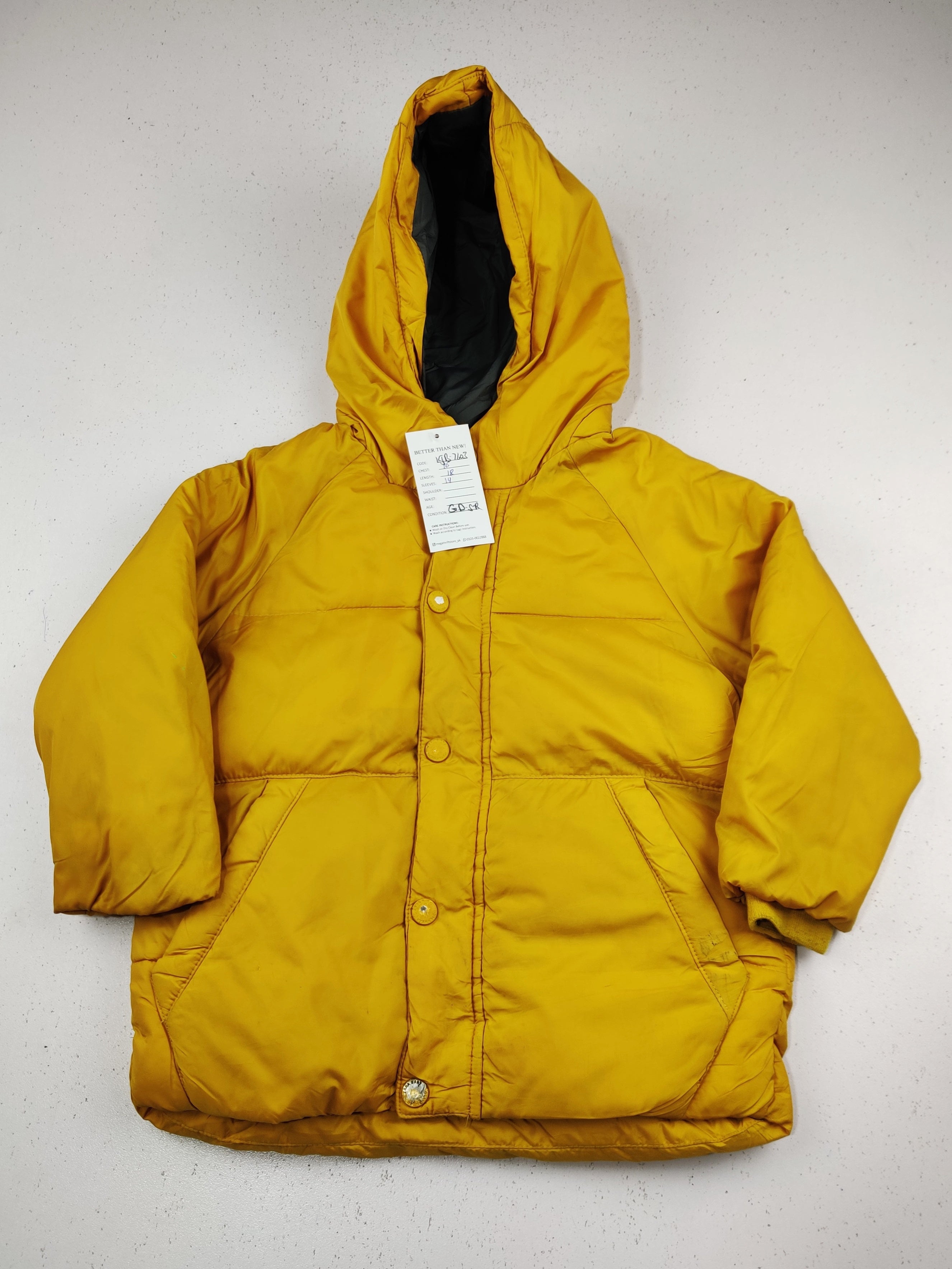 Buy online pre-used pre-loved 100% authentic & Original branded Zara (KJB-7603) available in Pakistan. Top international brands avilable.