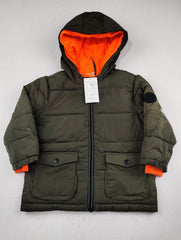 Buy online pre-used pre-loved 100% authentic & Original branded F&F (KJB-7617) available in Pakistan. Top international brands avilable.