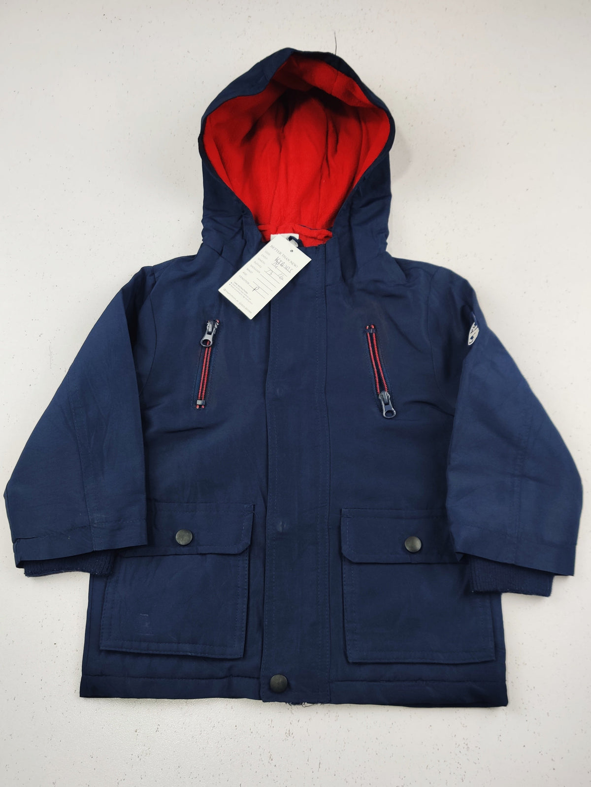 Buy online pre-used pre-loved 100% authentic & Original branded F&F (KJB-7625) available in Pakistan. Top international brands avilable.