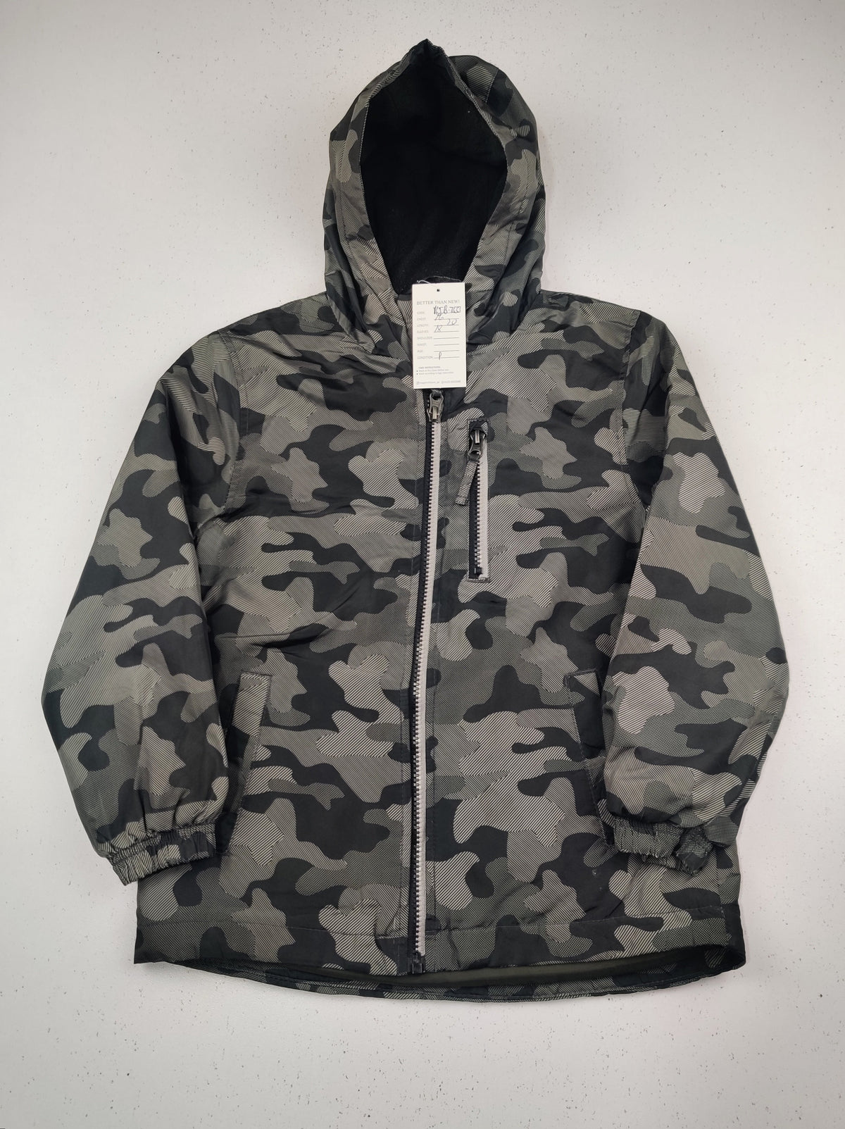 Buy online pre-used pre-loved 100% authentic & Original branded Unknown Brand (KJB-7633) available in Pakistan. Top international brands avilable.