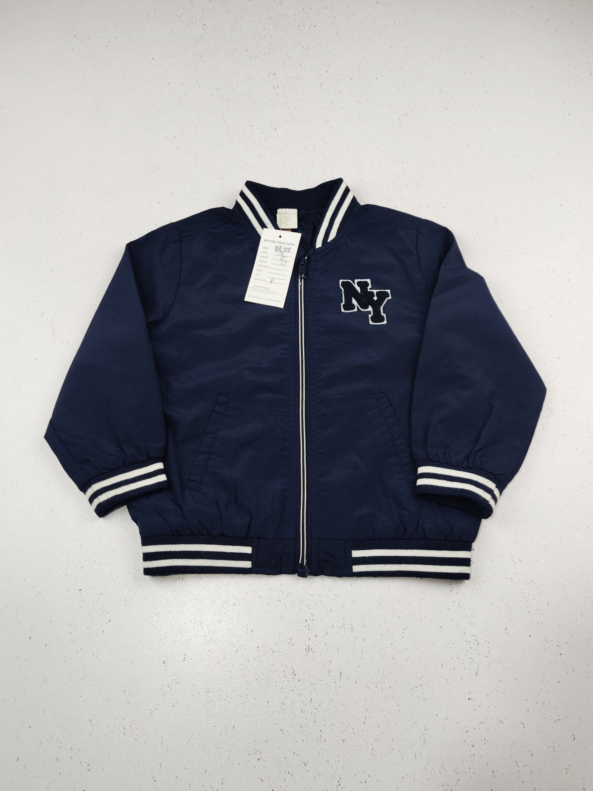 Buy online pre-used pre-loved 100% authentic & Original branded H&M (KJB-7678) available in Pakistan. Top international brands avilable.