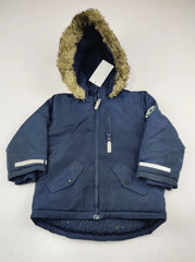 Buy online pre-used pre-loved 100% authentic & Original branded Unknown Brand (KJB-7720) available in Pakistan. Top international brands avilable.