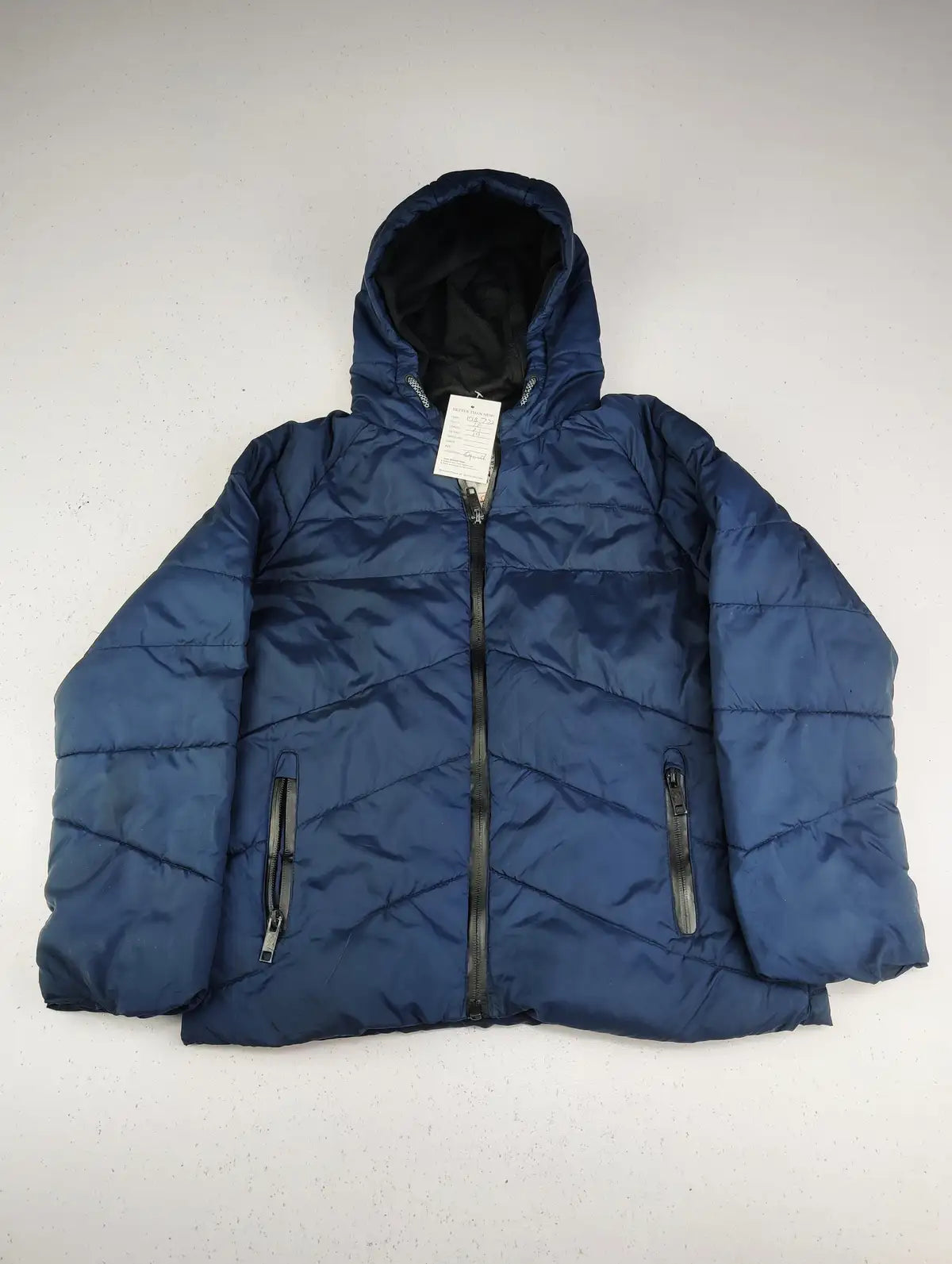 Buy online pre-used pre-loved 100% authentic & Original branded Marks & Spencer (KJB-772) available in Pakistan. Top international brands avilable.