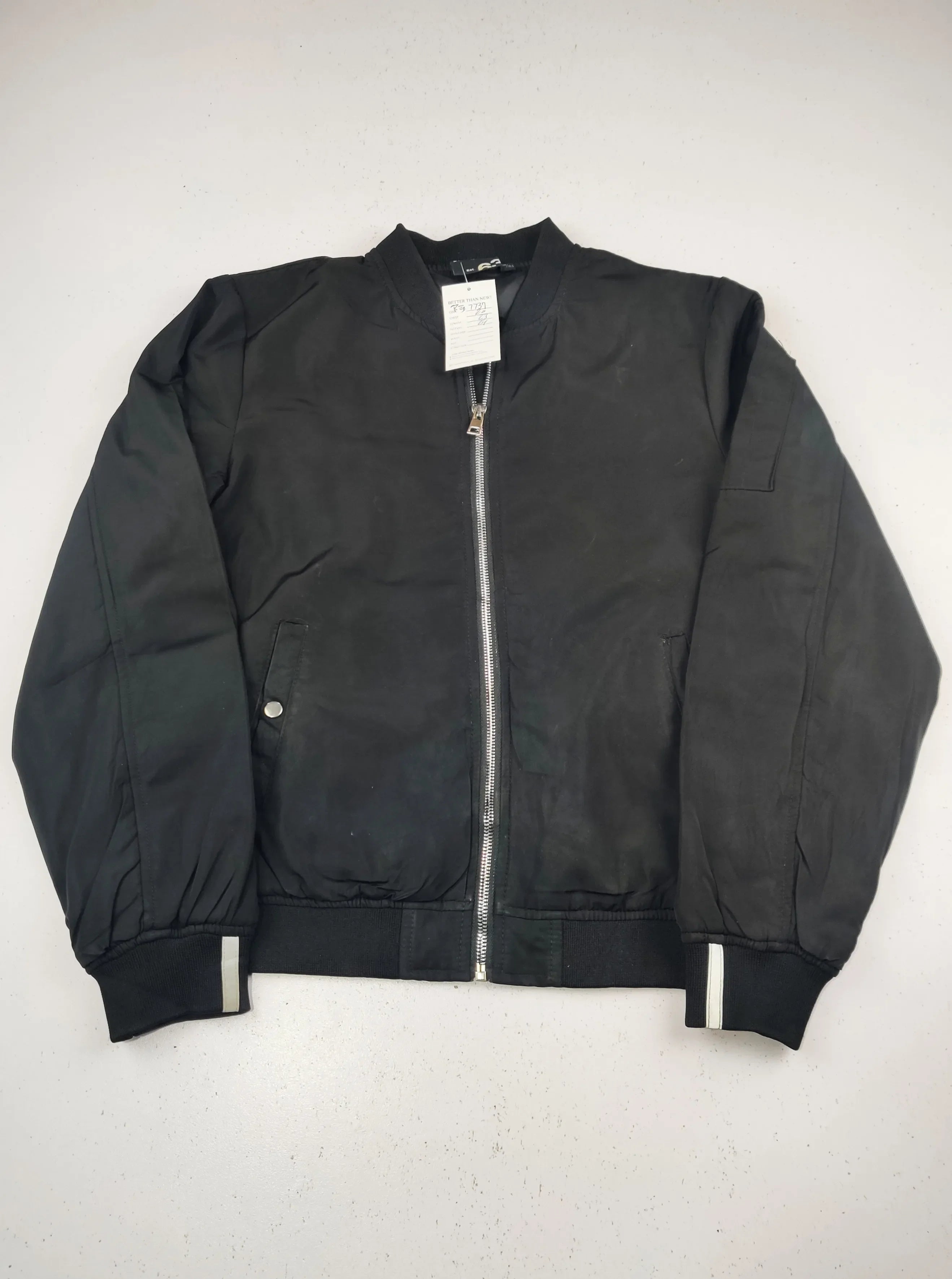 Buy online pre-used pre-loved 100% authentic & Original branded 63 Skill (KJB-7737) available in Pakistan. Top international brands avilable.