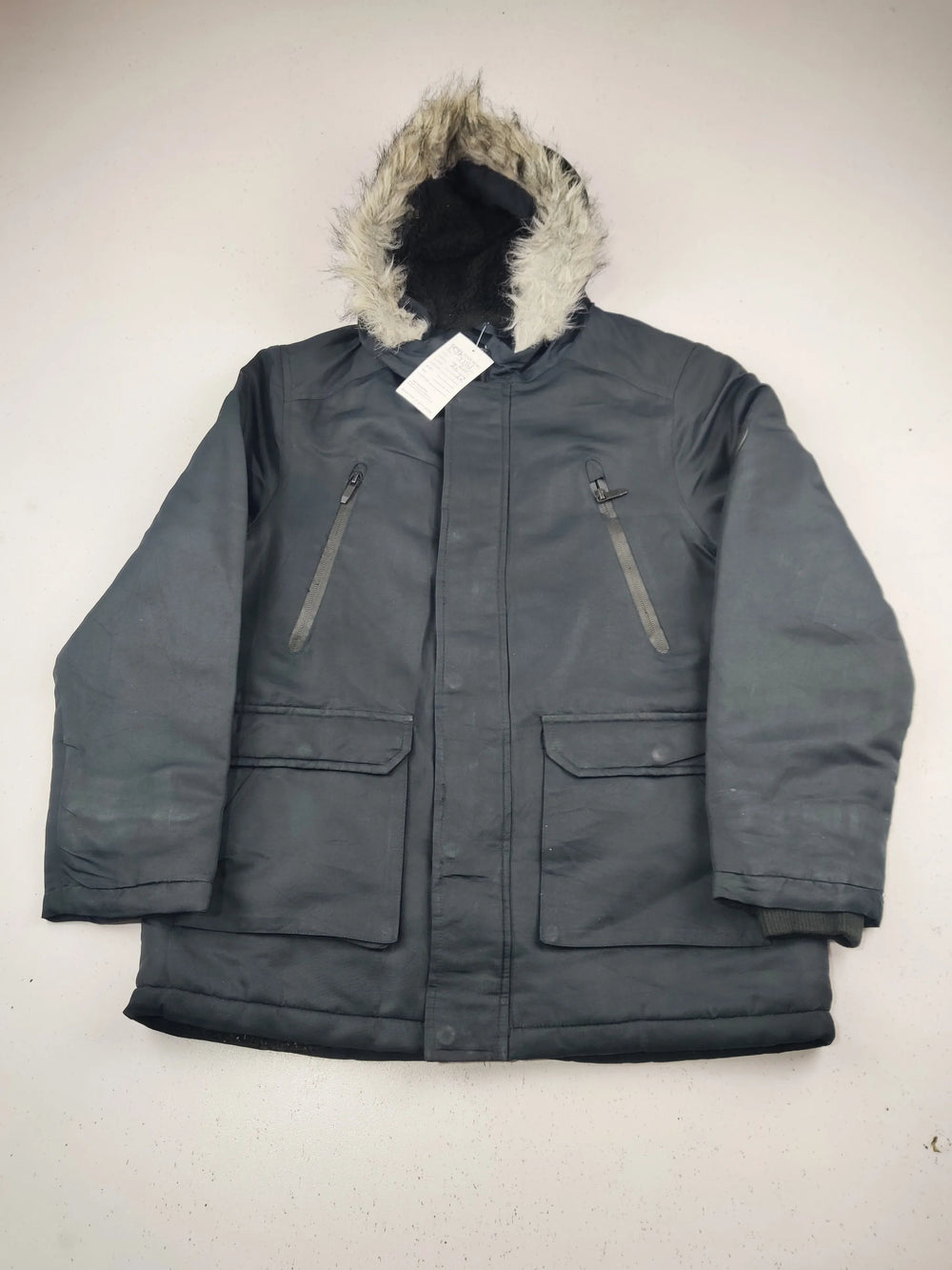 Buy online pre-used pre-loved 100% authentic & Original branded Primark (KJB-7751) available in Pakistan. Top international brands avilable.
