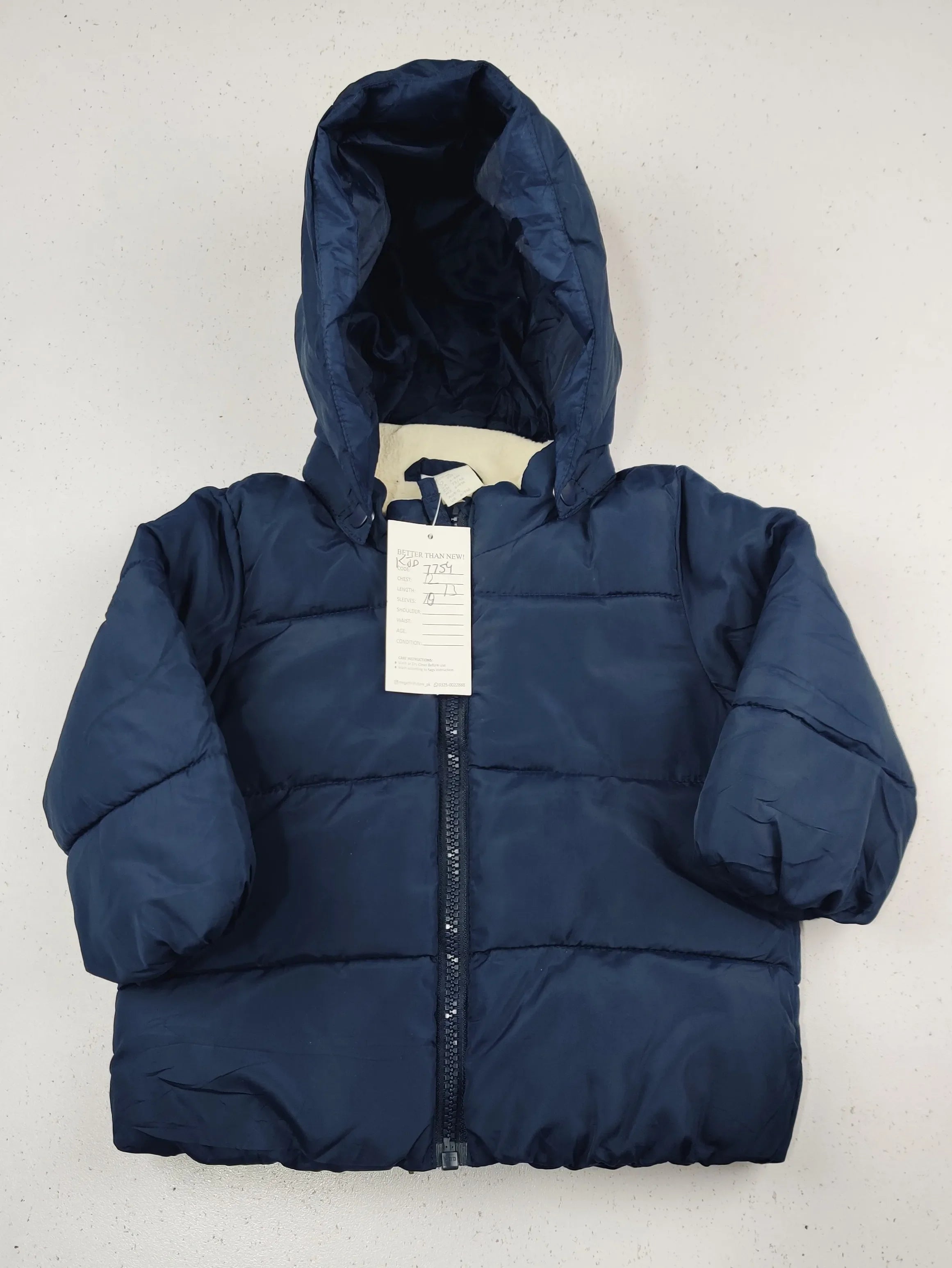 Buy online pre-used pre-loved 100% authentic & Original branded H&M (KJB-7754) available in Pakistan. Top international brands avilable.