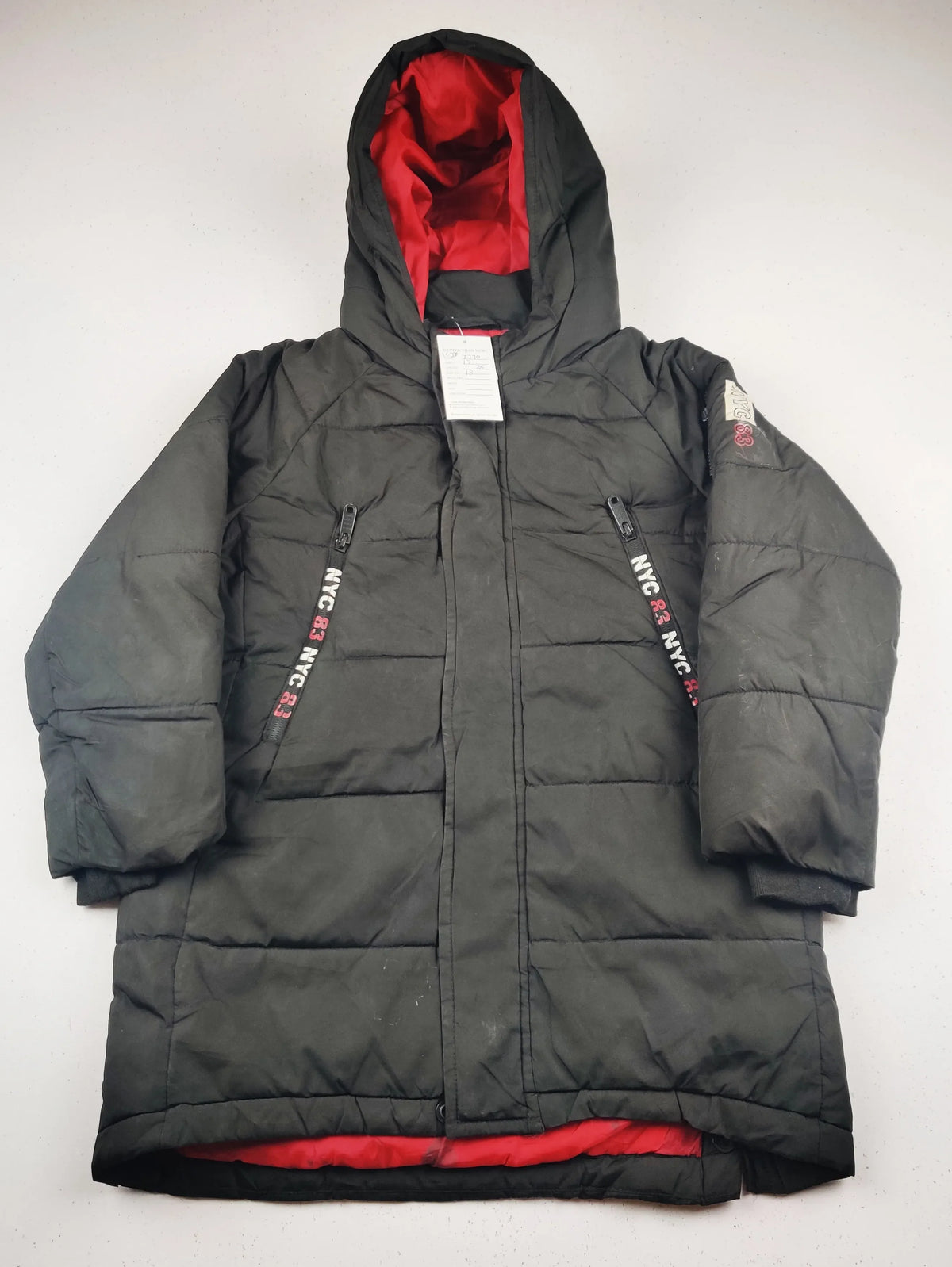 Buy online pre-used pre-loved 100% authentic & Original branded Unlimited Dvsn (KJB-7770) available in Pakistan. Top international brands avilable.